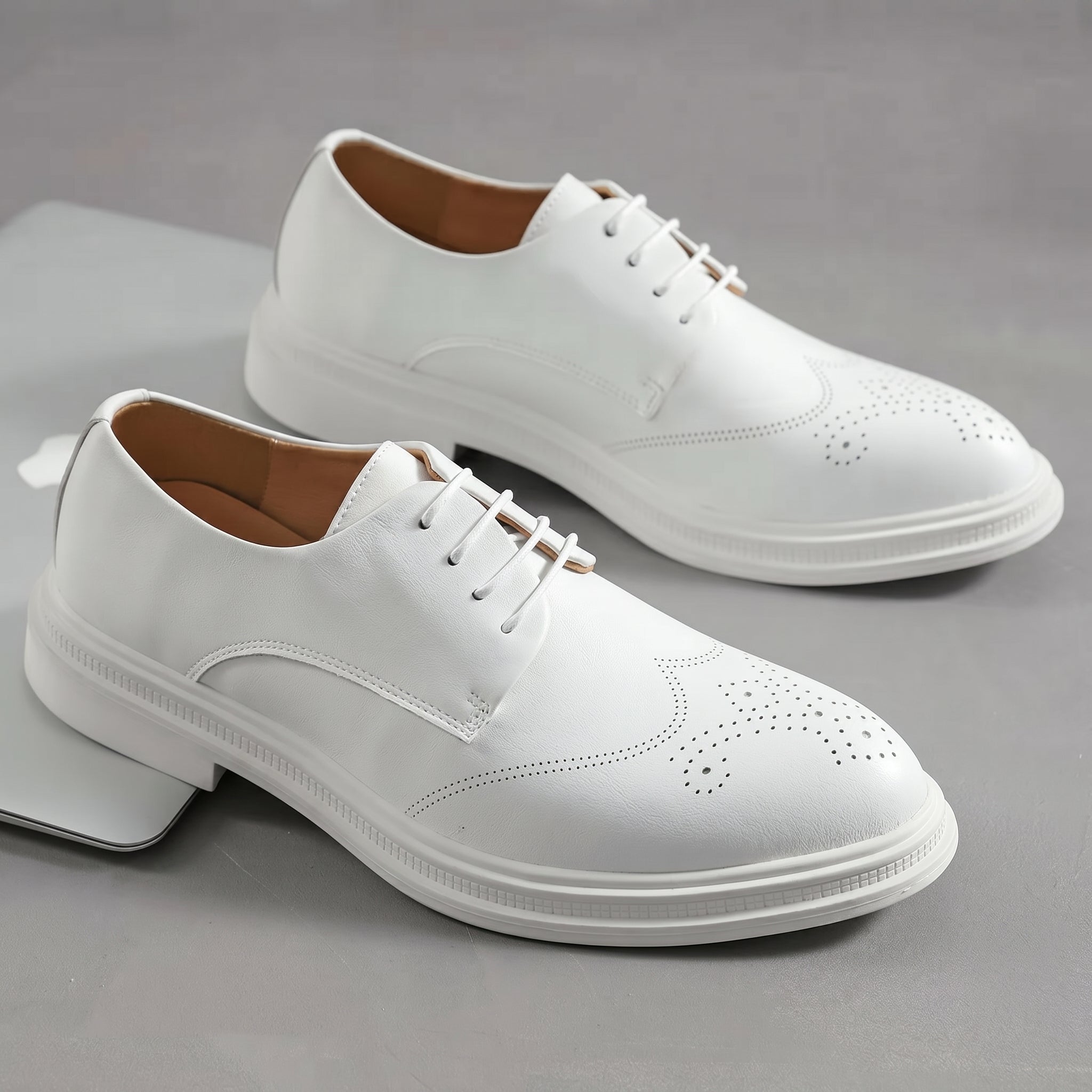 Fletcher - Men's Brogue Lace-Up Flat Sole Derby Shoes