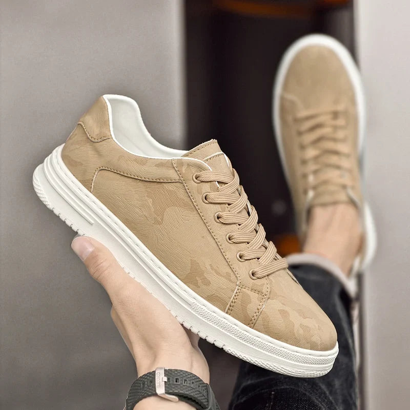 Charlie - Men's Textured Low-Top Lace-Up Trainers