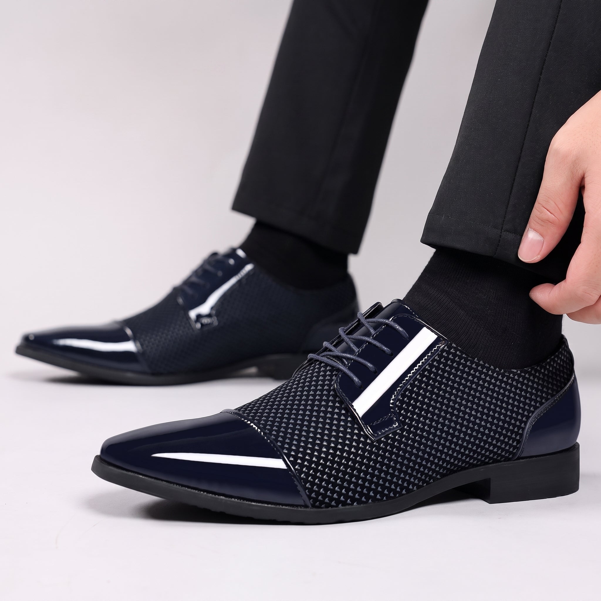 Benjamin - Men's Glossy Patent Toe Cap Wedding Shoes
