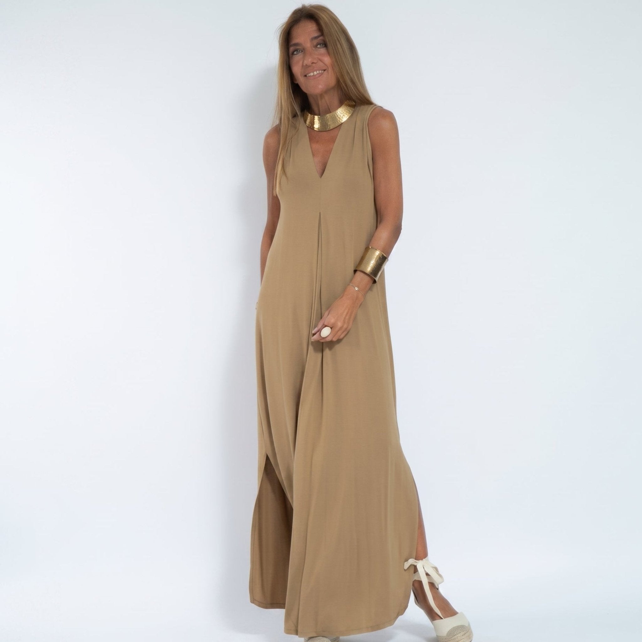Alwine - Women's Summer Sleeveless Pleated Maxi Dress - Dresses - Beige - Taylor & Bennett