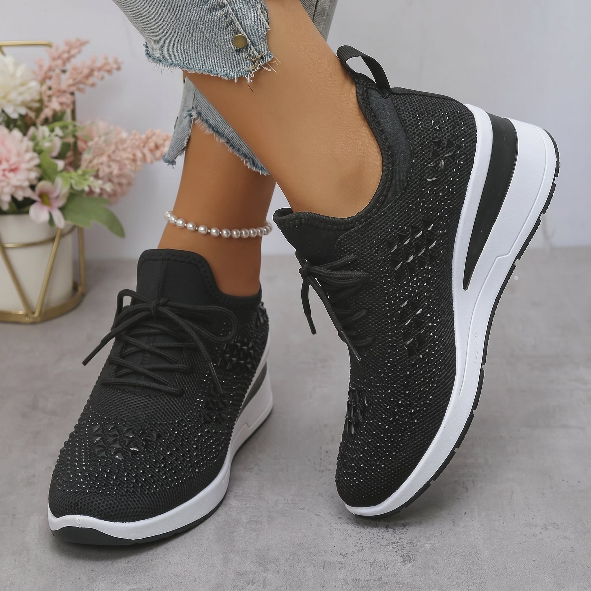Amber - Women's Breathable Wedge Sole Low-Top Trainers - Trainers - Black - Taylor & Bennett