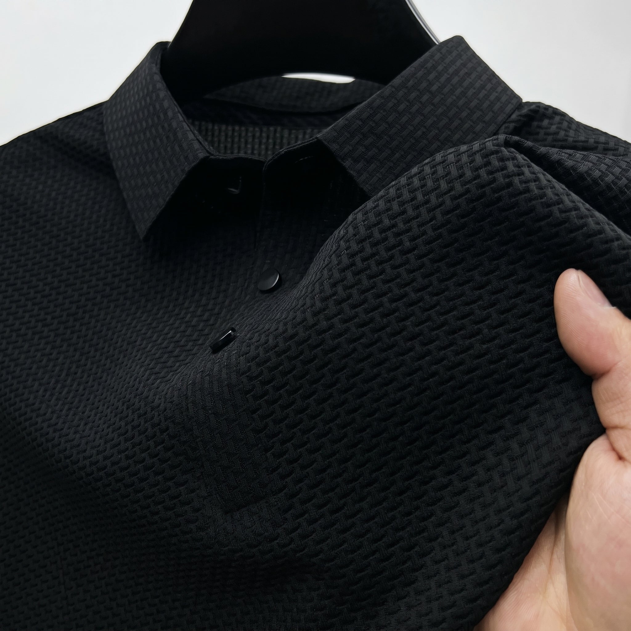 Arthur - Men's Short Sleeve Textured Polo Shirt - Black - Taylor & Bennett