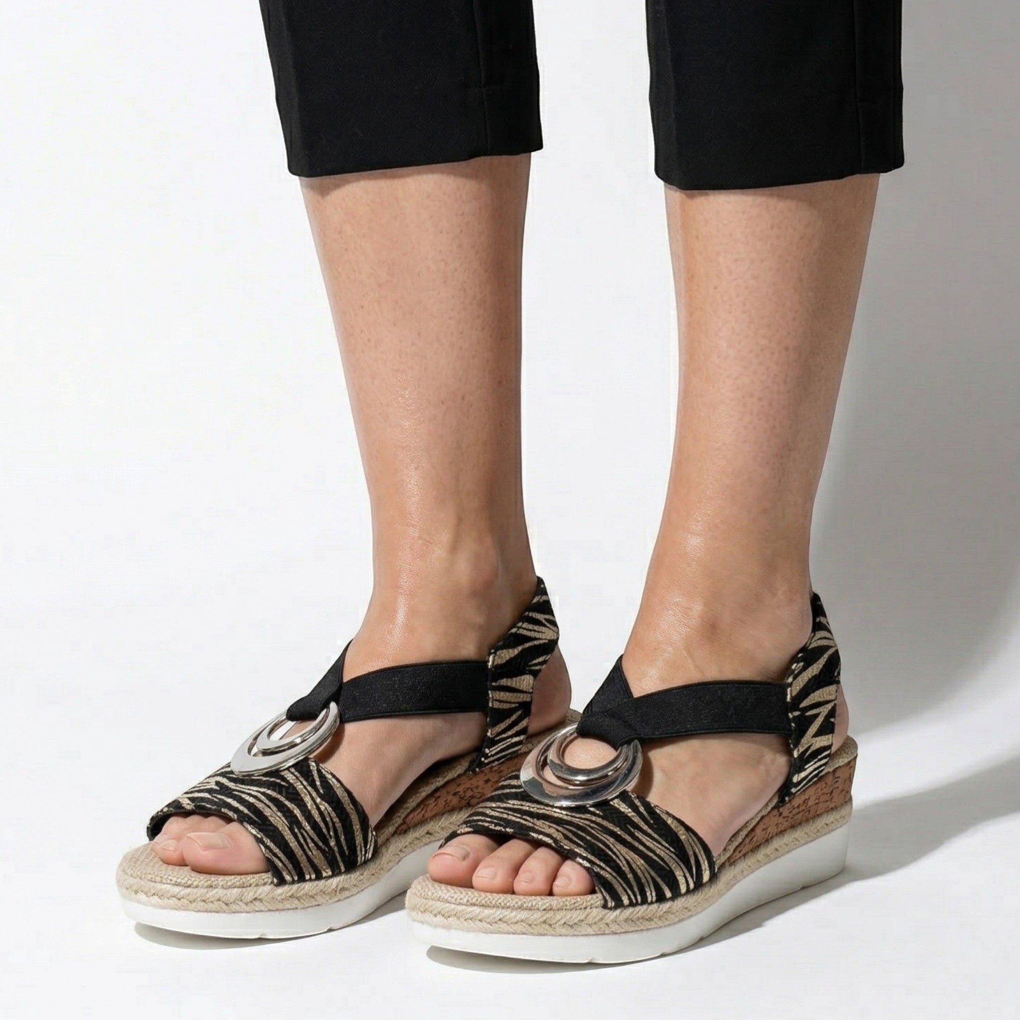 Ava - Women's Wedge Sandals with Cross Strap - Sandals - Black - Taylor & Bennett