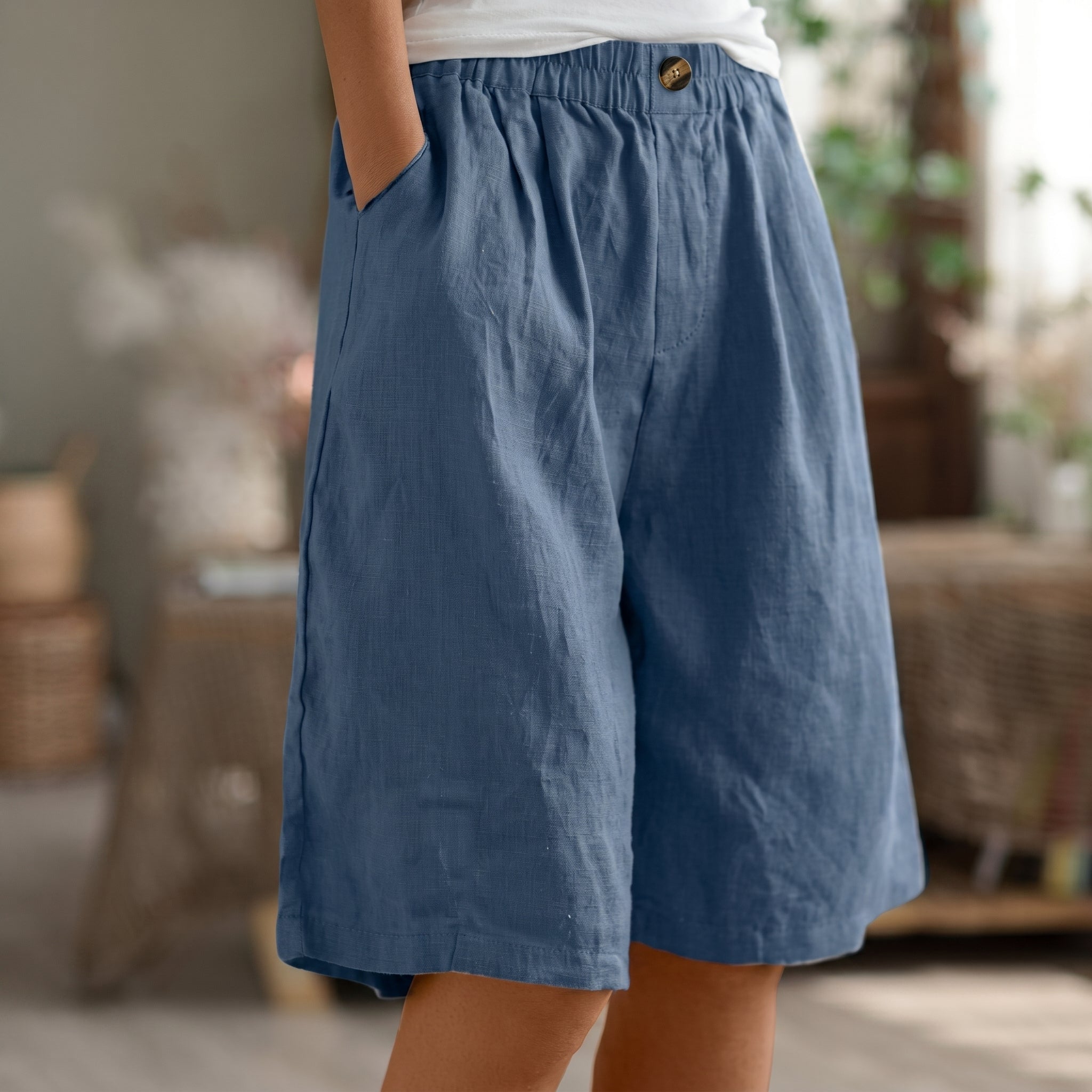 Beatrice - Women's Casual Elasticated Waist Shorts - Shorts Women - Blue - Taylor & Bennett
