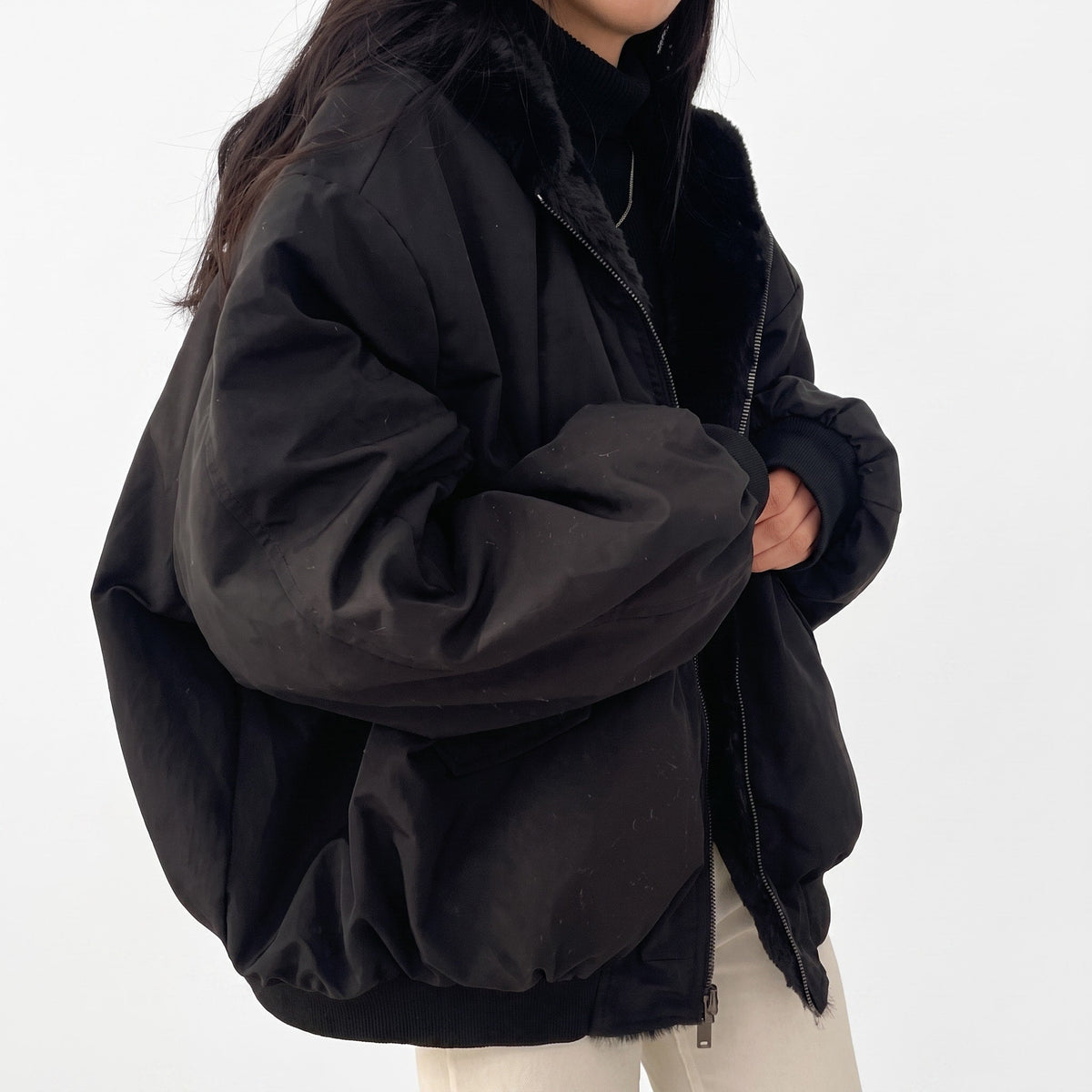 Caitlin - Women's Hooded Puffer Jacket with Soft Trim - Puffer Jackets - Black - Taylor & Bennett