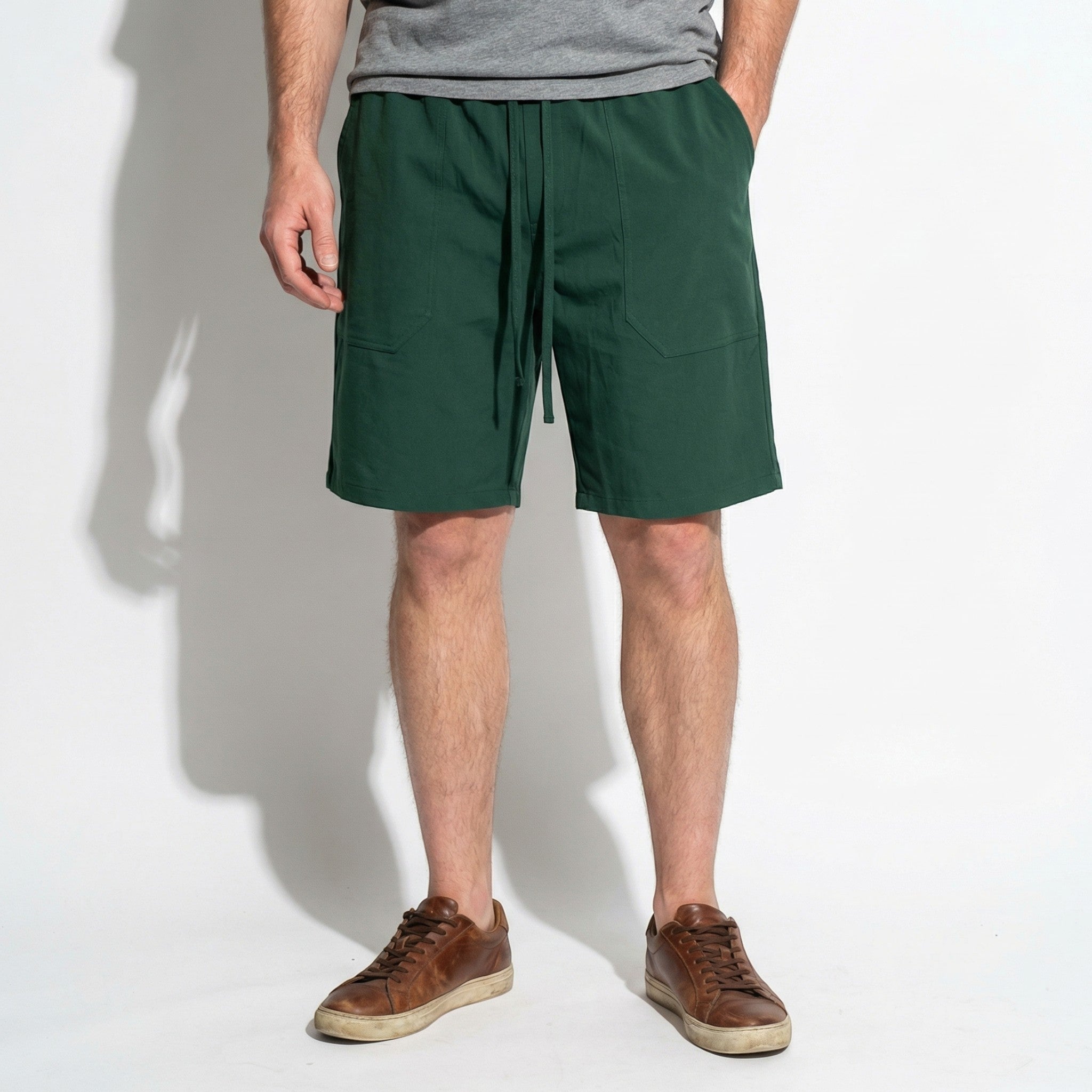 Charlie - Men's Relaxed Fit Summer Drawstring Shorts - Shorts Men - Green - Taylor & Bennett