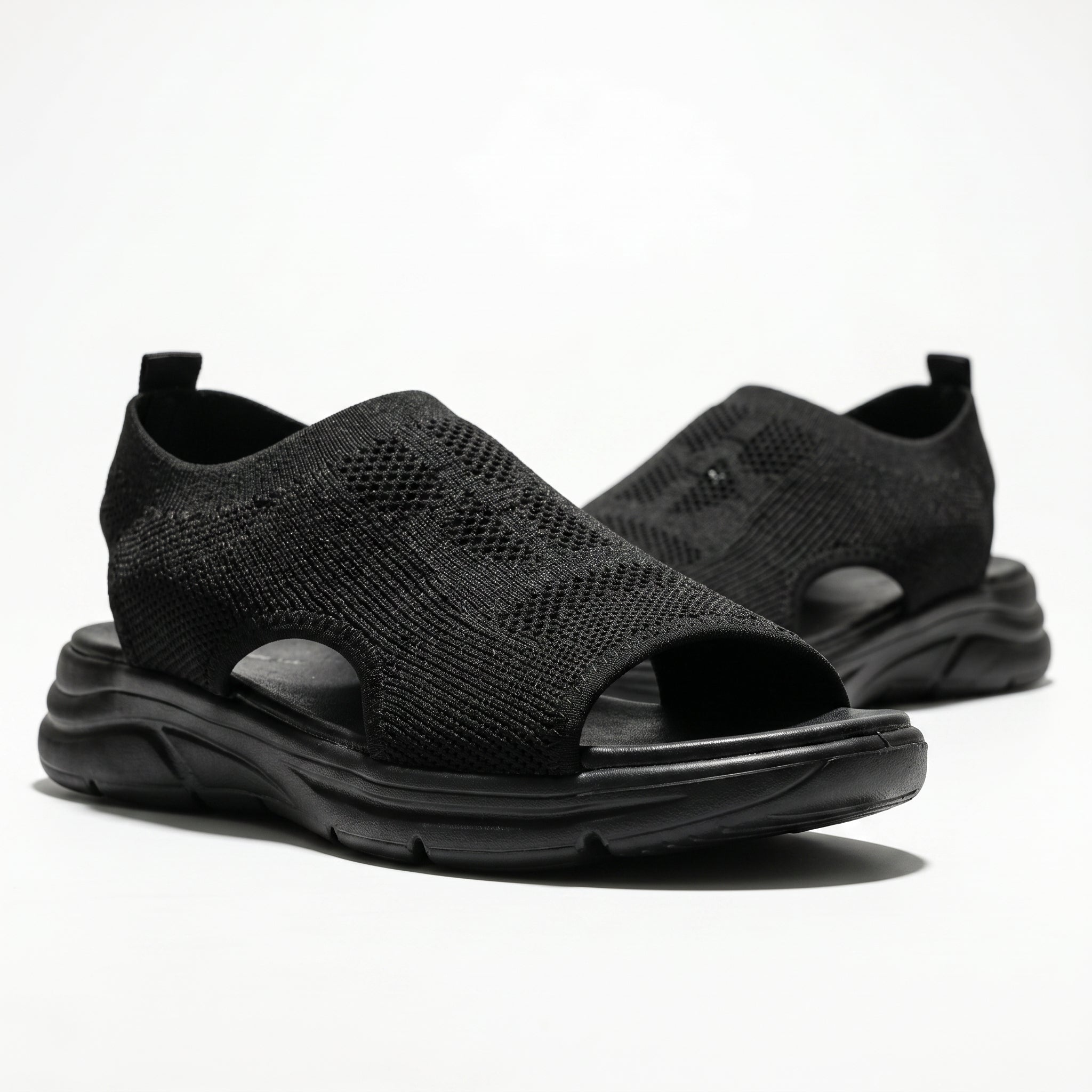 Chloe - Women's Orthopaedic Breathable Sandals - Sandal - Black - Taylor & Bennett