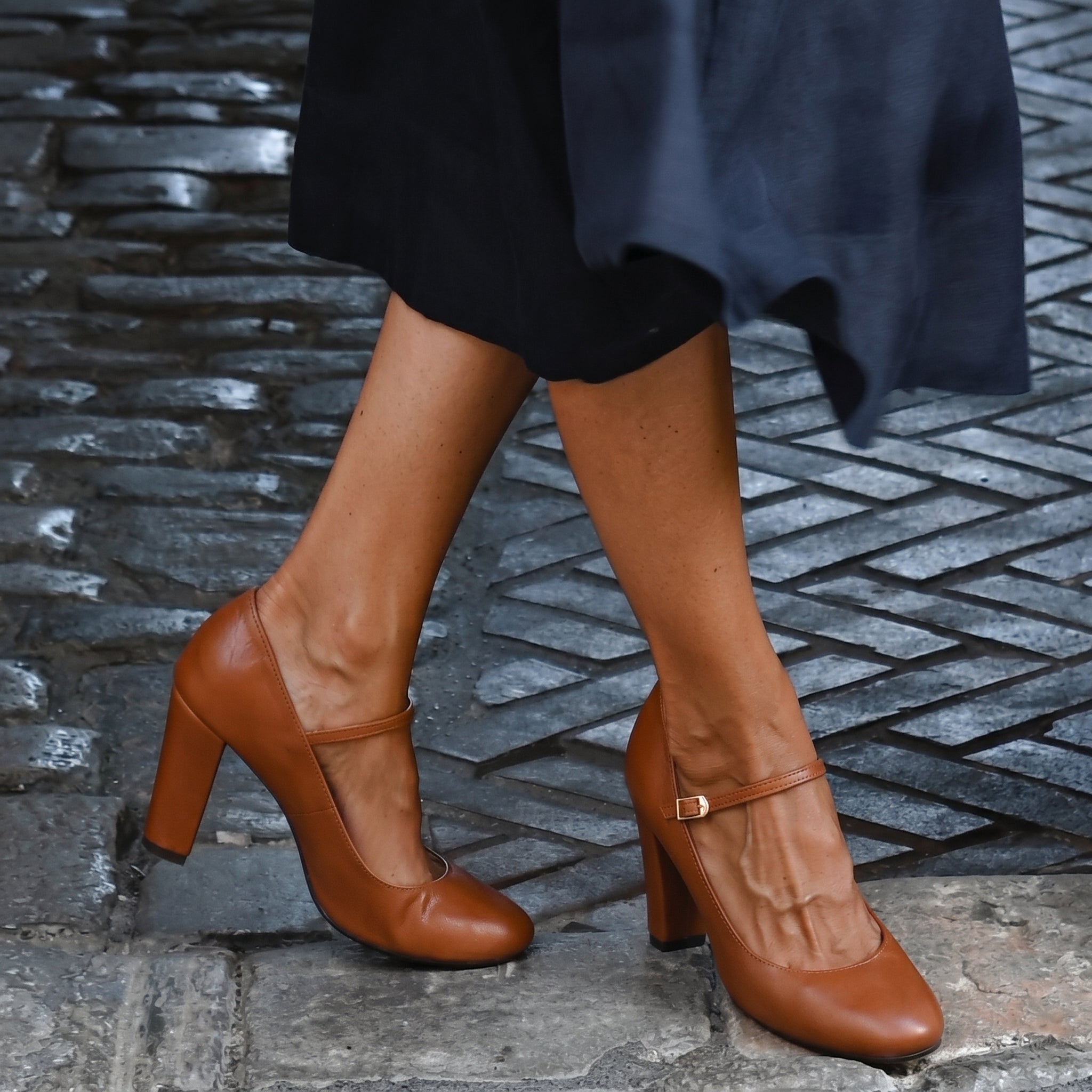 Eliza - Women's Mary Jane Block Heel Pumps with Buckle Strap - Sandals - Brown - Taylor & Bennett