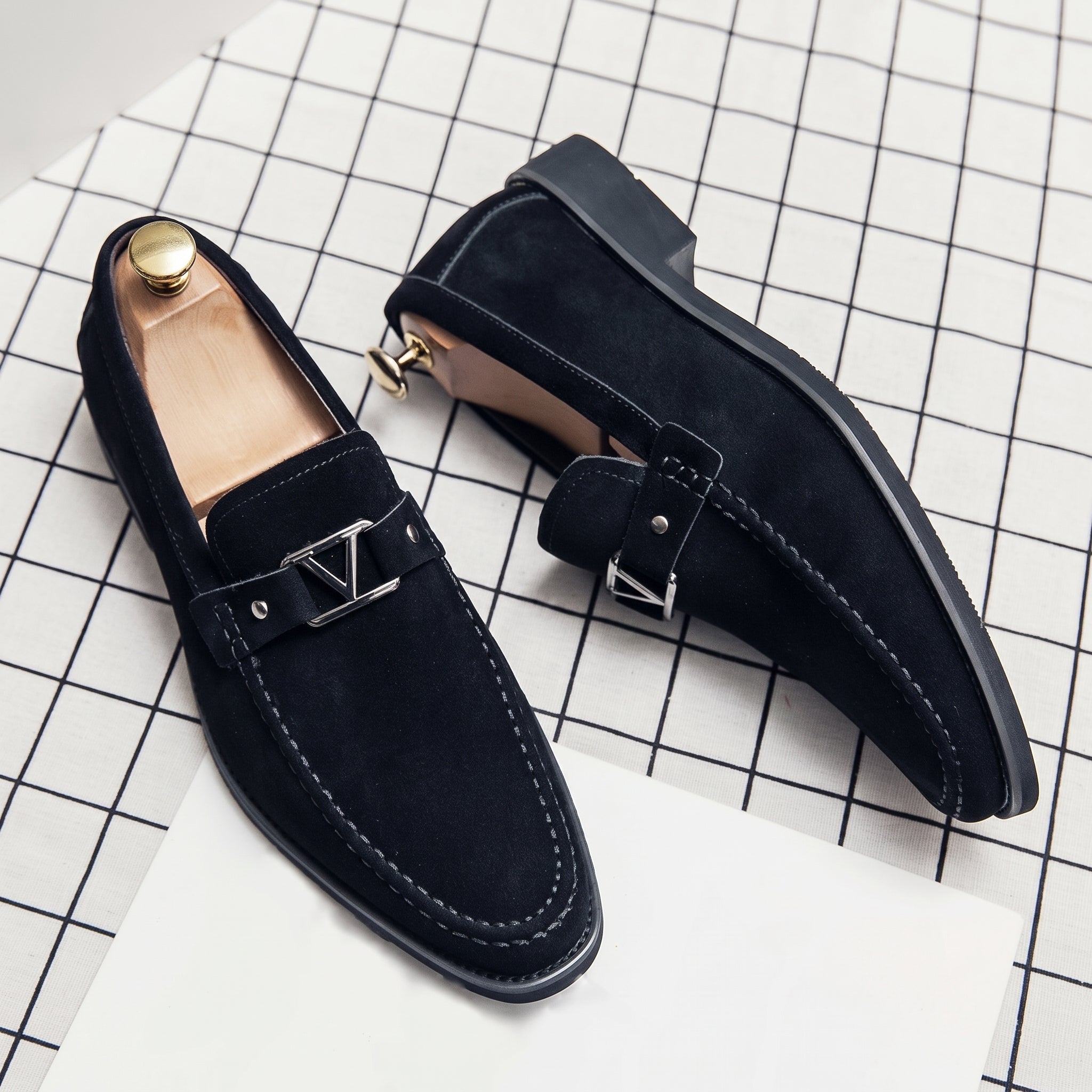 Henry - Men's Formal Loafers with Metal Buckle Detail - Loafers - Black - Taylor & Bennett
