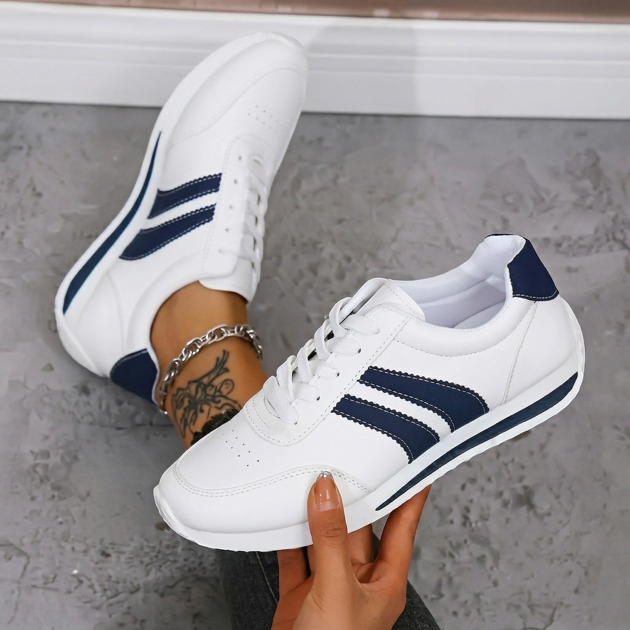 Jade - Women's Stripe Panel Lace - Up Trainers - Trainers - White - Taylor & Bennett