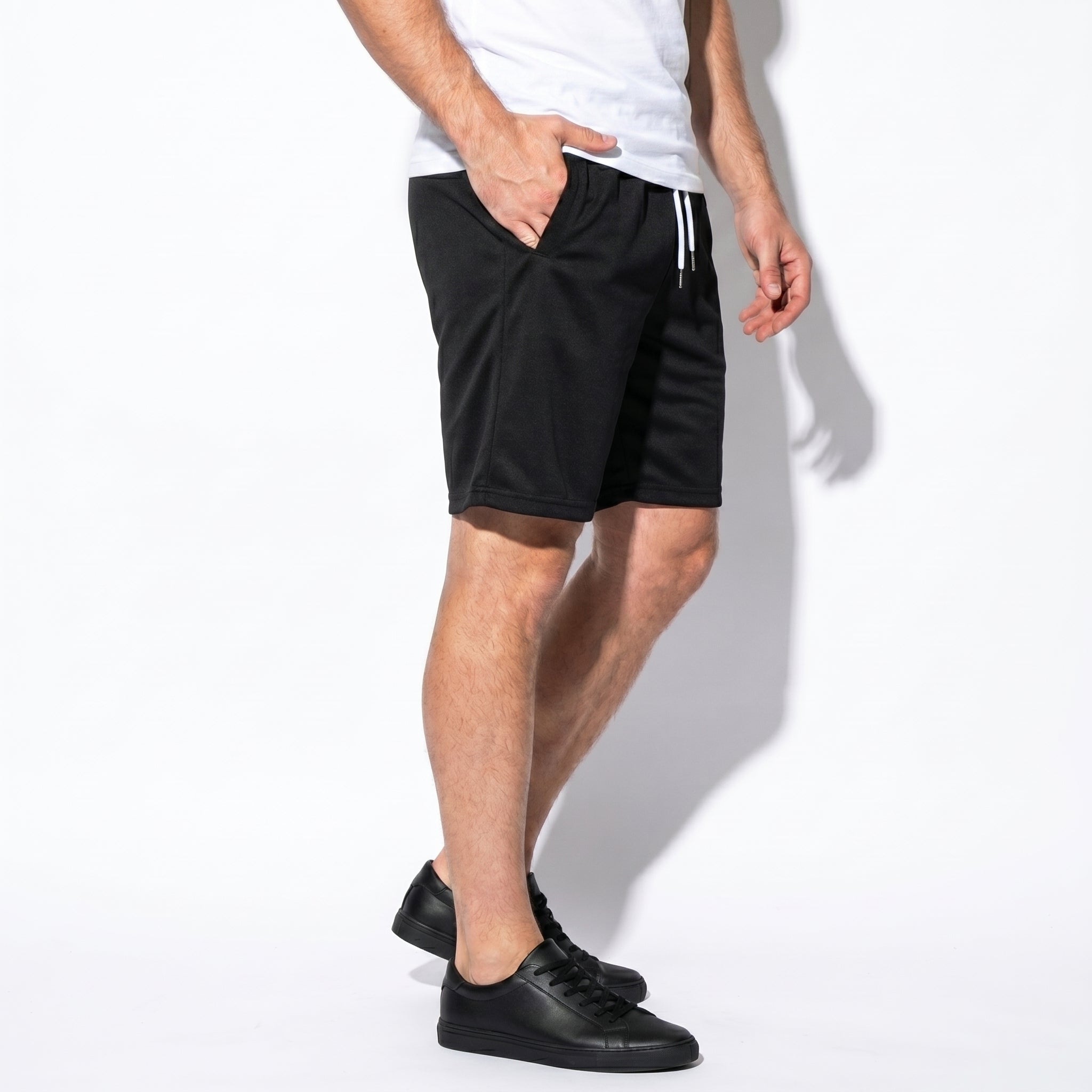 Marcus - Men's Relaxed Fit Drawstring Shorts with Elasticated Waist - Shorts Men - Black - Taylor & Bennett