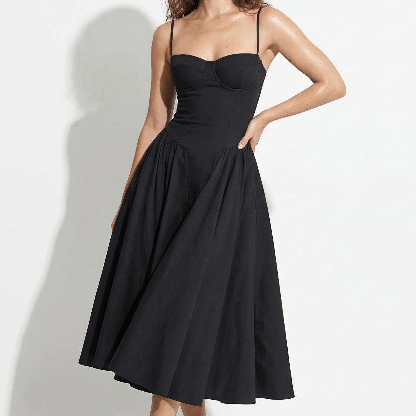 Mia - Women’s Structured Bodice Flared Midi Dress - Midi Dresses - Black - Taylor & Bennett