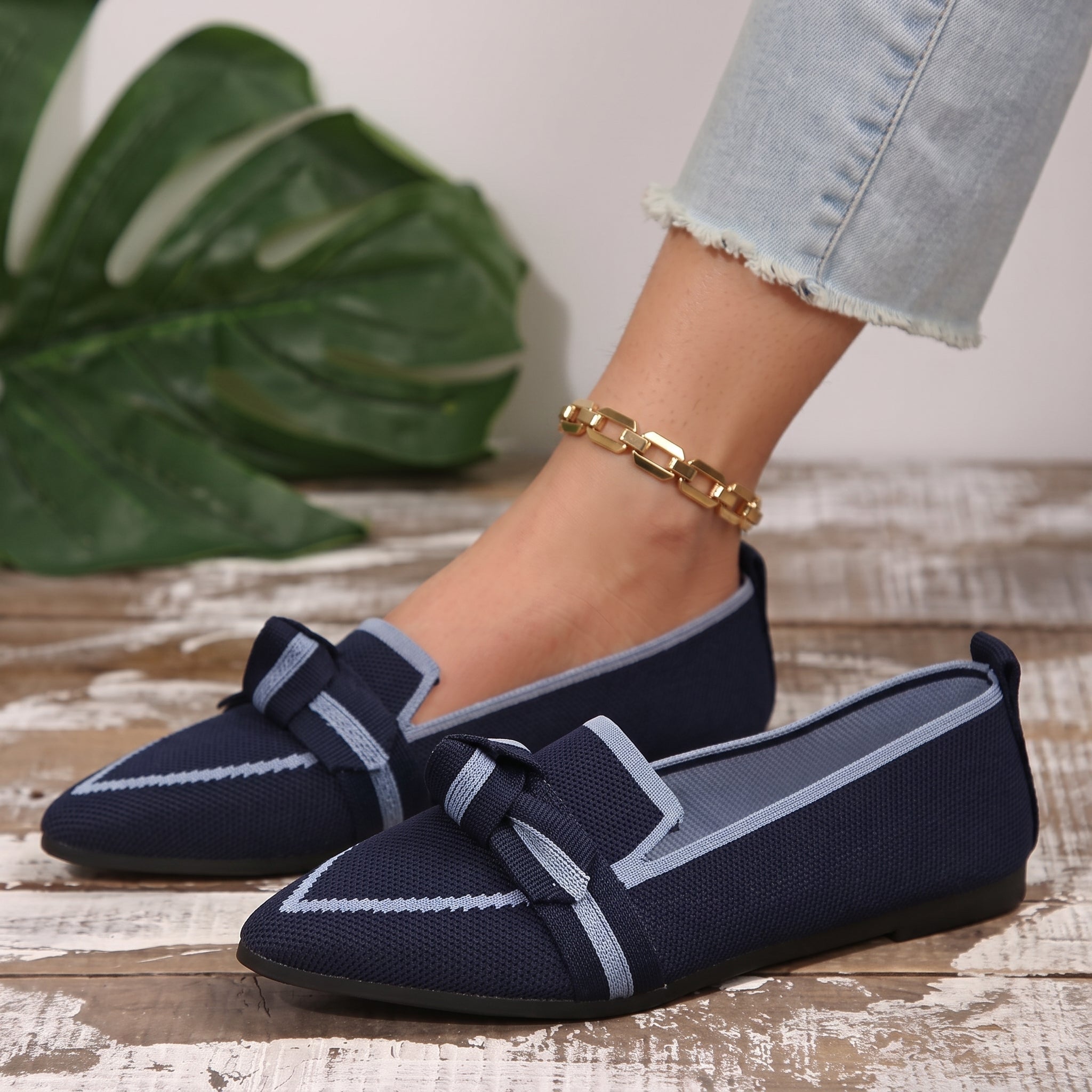 Millie - Women's Pointed Toe Knot Detail Flat Loafers - Loafer - Navy Blue - Taylor & Bennett