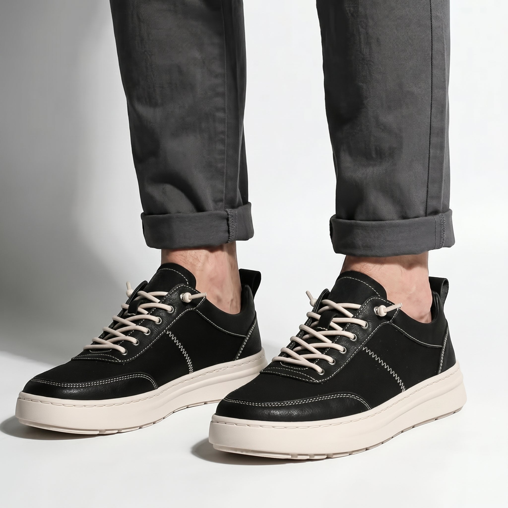Noah - Men's Breathable Low - Top Trainers - Trainers - Black - Taylor & Bennett