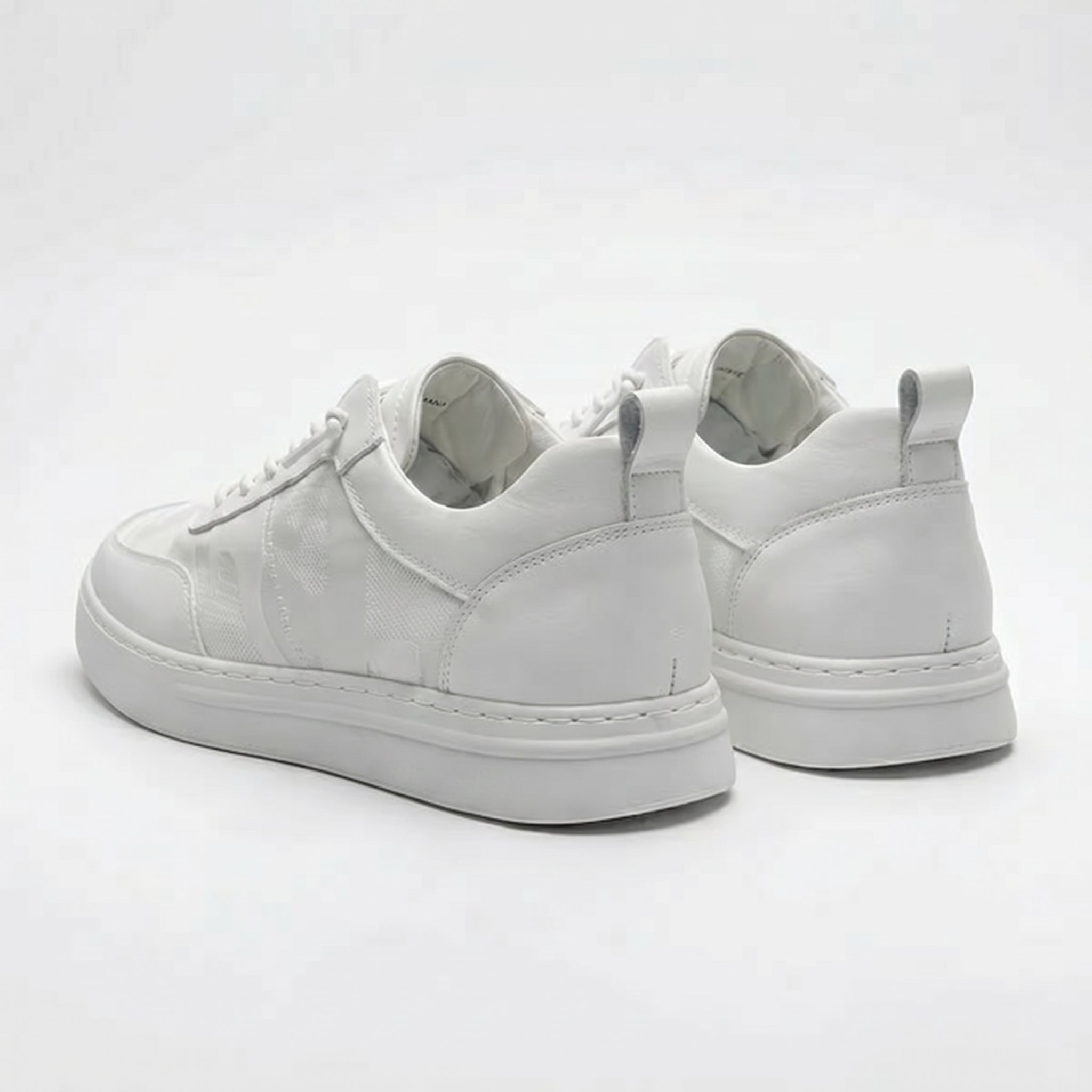 Noah - Men's Breathable Low - Top Trainers - Trainers - White - Taylor & Bennett