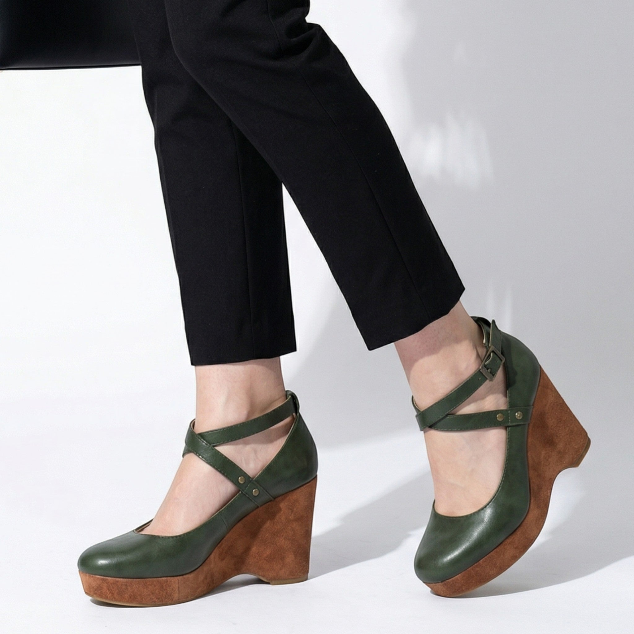 Olivia - Women's Chunky Mary Jane Heels - Sandal - Green - Taylor & Bennett