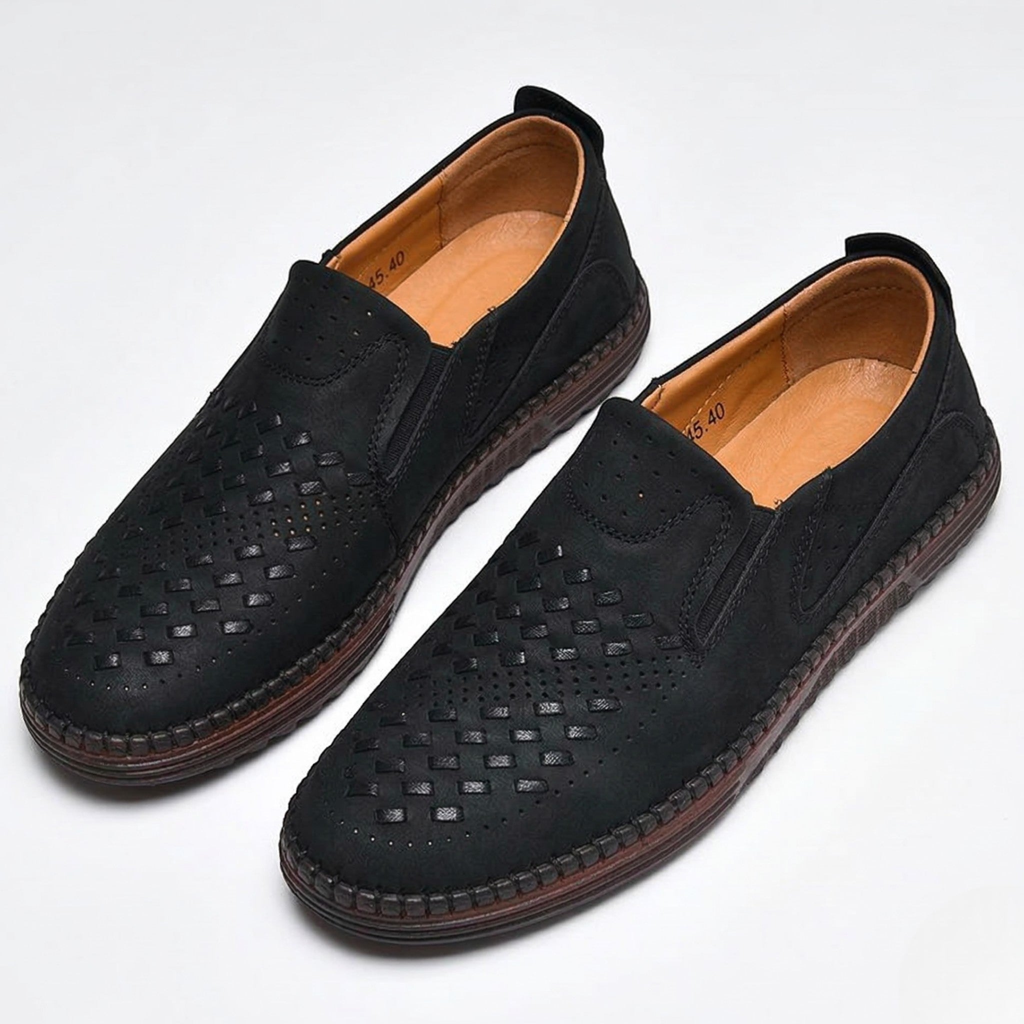Oscar - Men's Breathable Perforated Slip - On Loafers - Loafers - Black - Taylor & Bennett