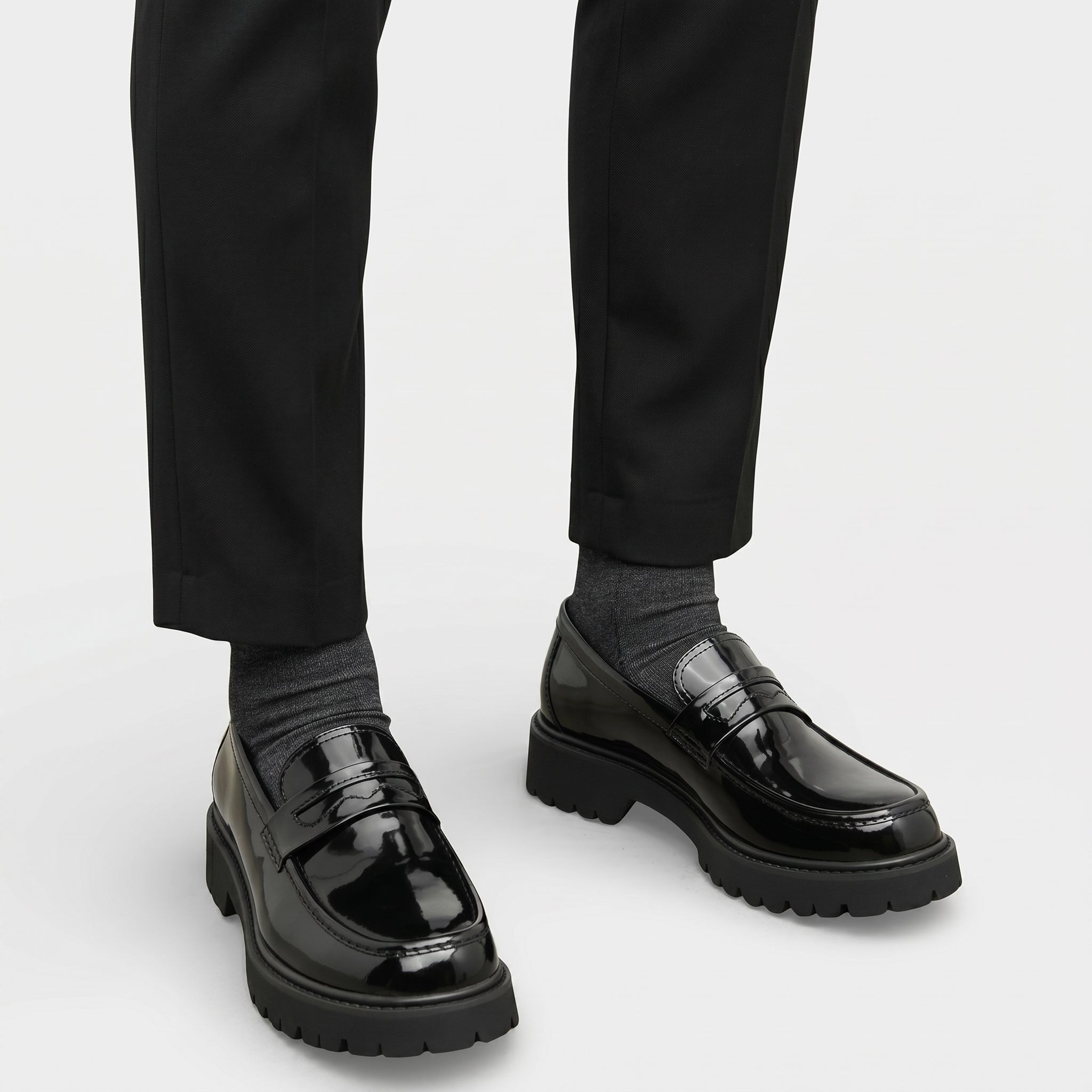 Richard - Men's Chunky Sole Penny Loafers - Loafers - Glossy Black - Taylor & Bennett