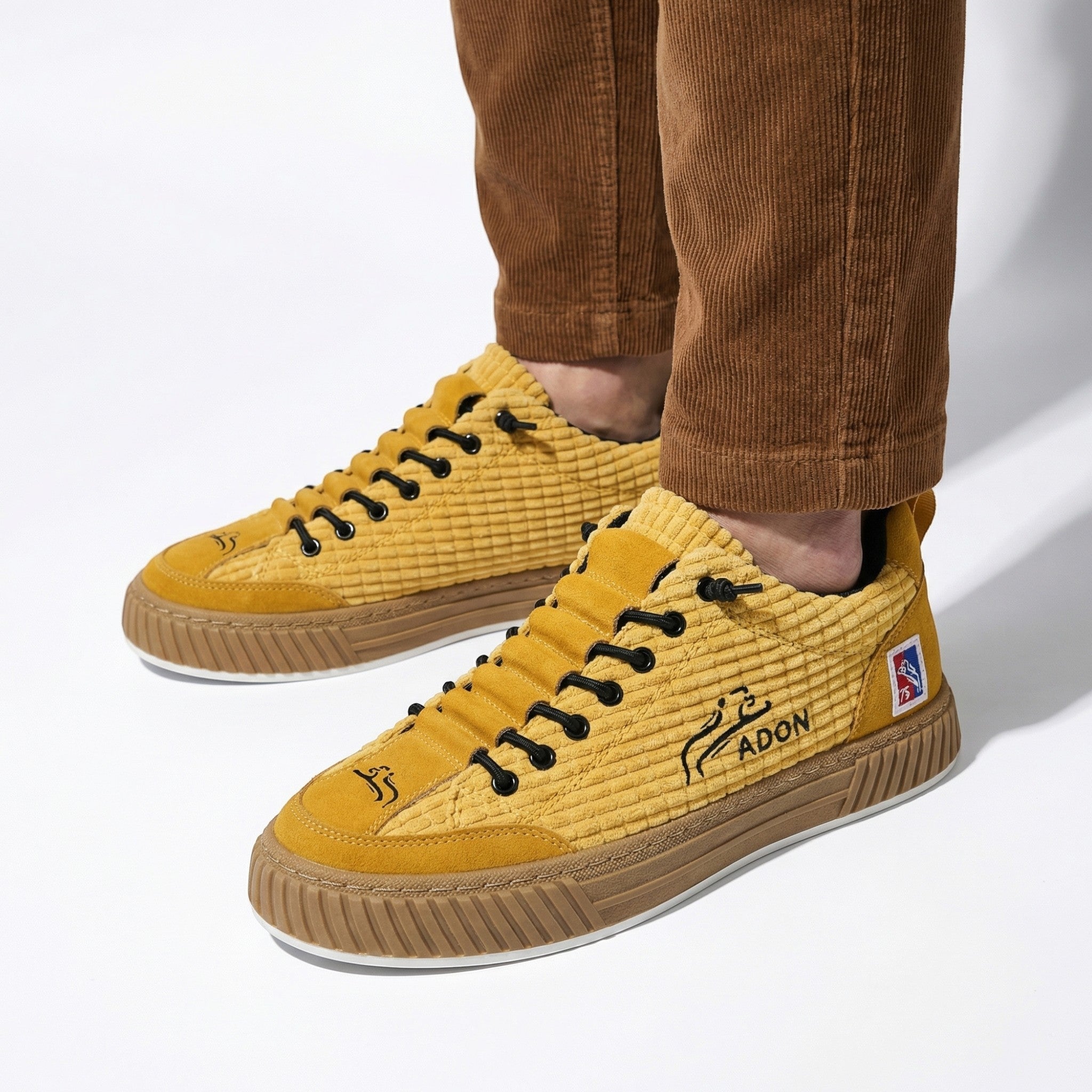 Ryan - Men's Textured Low - Top Trainers - Trainers - Camel - Taylor & Bennett