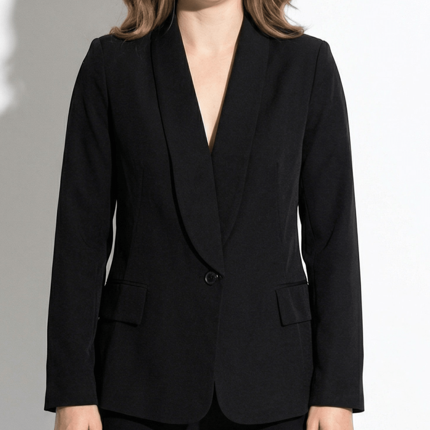 Sophie - Women's Straight Fit Blazer with Structured Front - Blazer - Black - Taylor & Bennett