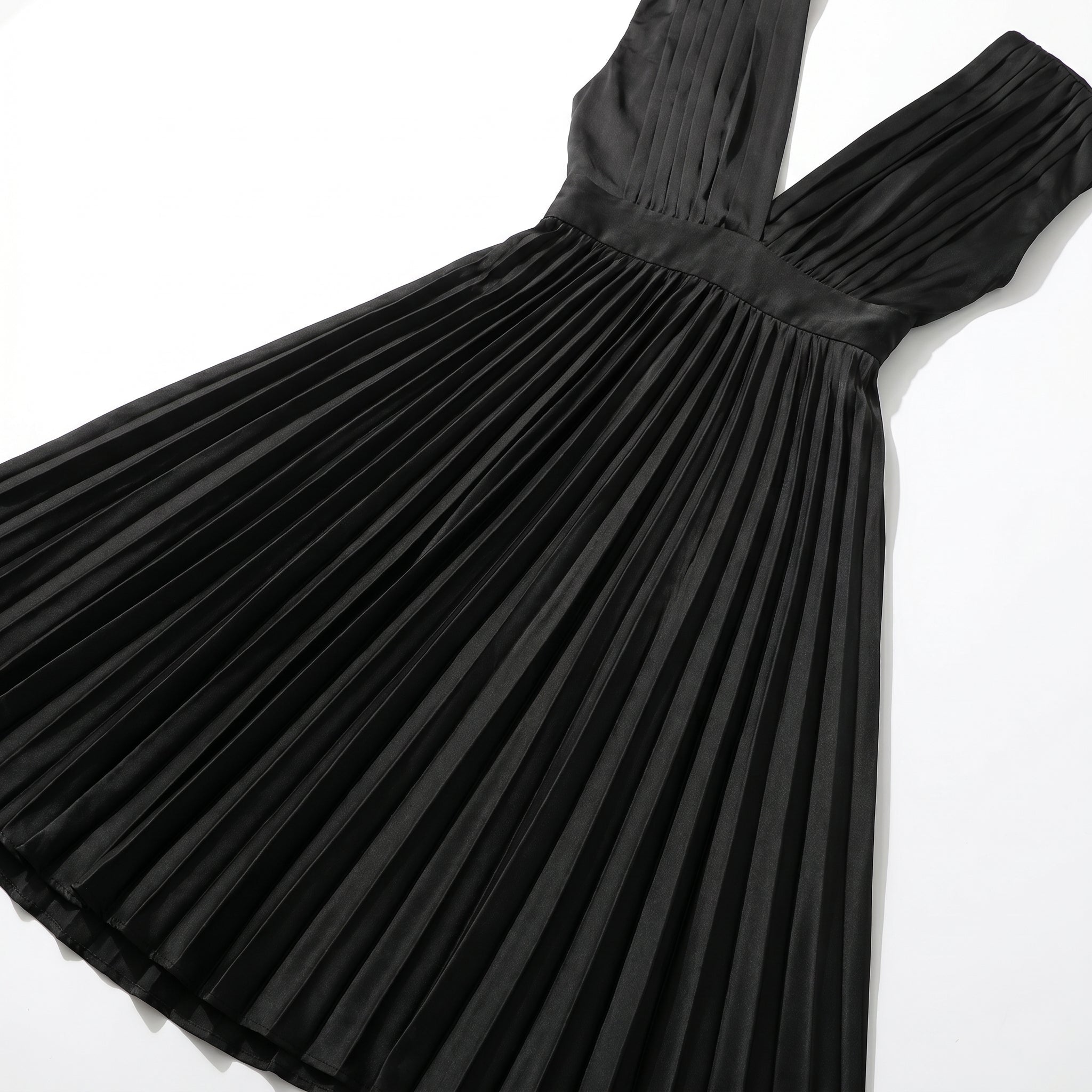 Stella - Women's Pleated Maxi Dress - Dress - Black - Taylor & Bennett
