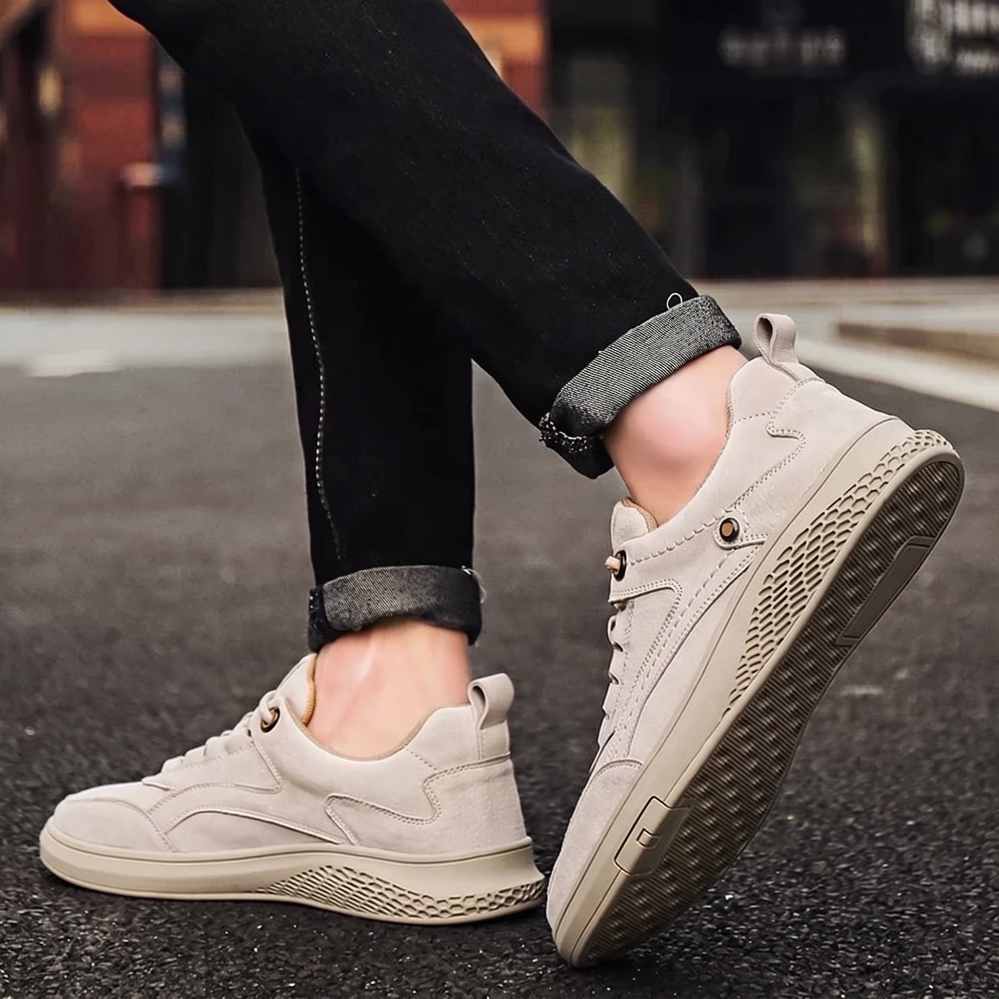 Charlie - Men's Low-Top Lace-Up Trainers with Contrast Stitching