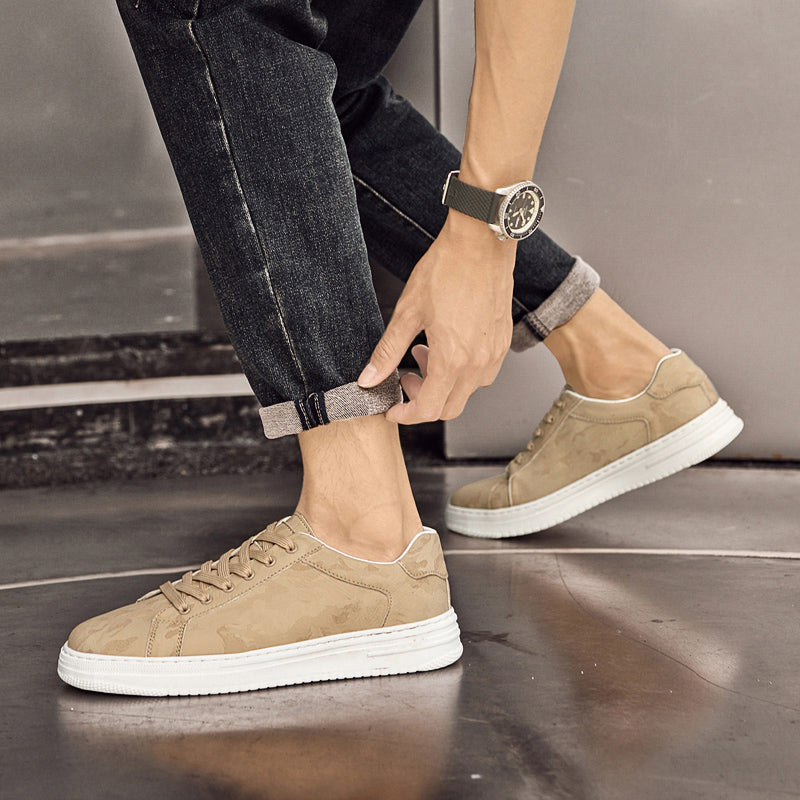 Charlie - Men's Textured Low-Top Lace-Up Trainers