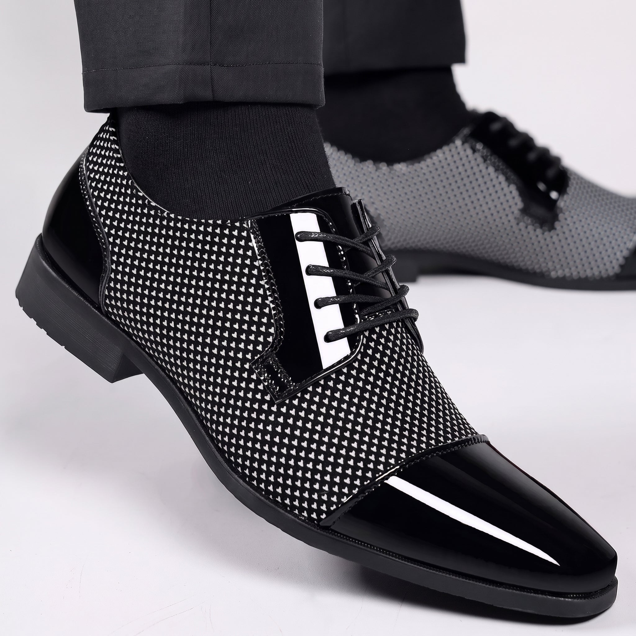 Benjamin - Men's Glossy Patent Toe Cap Wedding Shoes