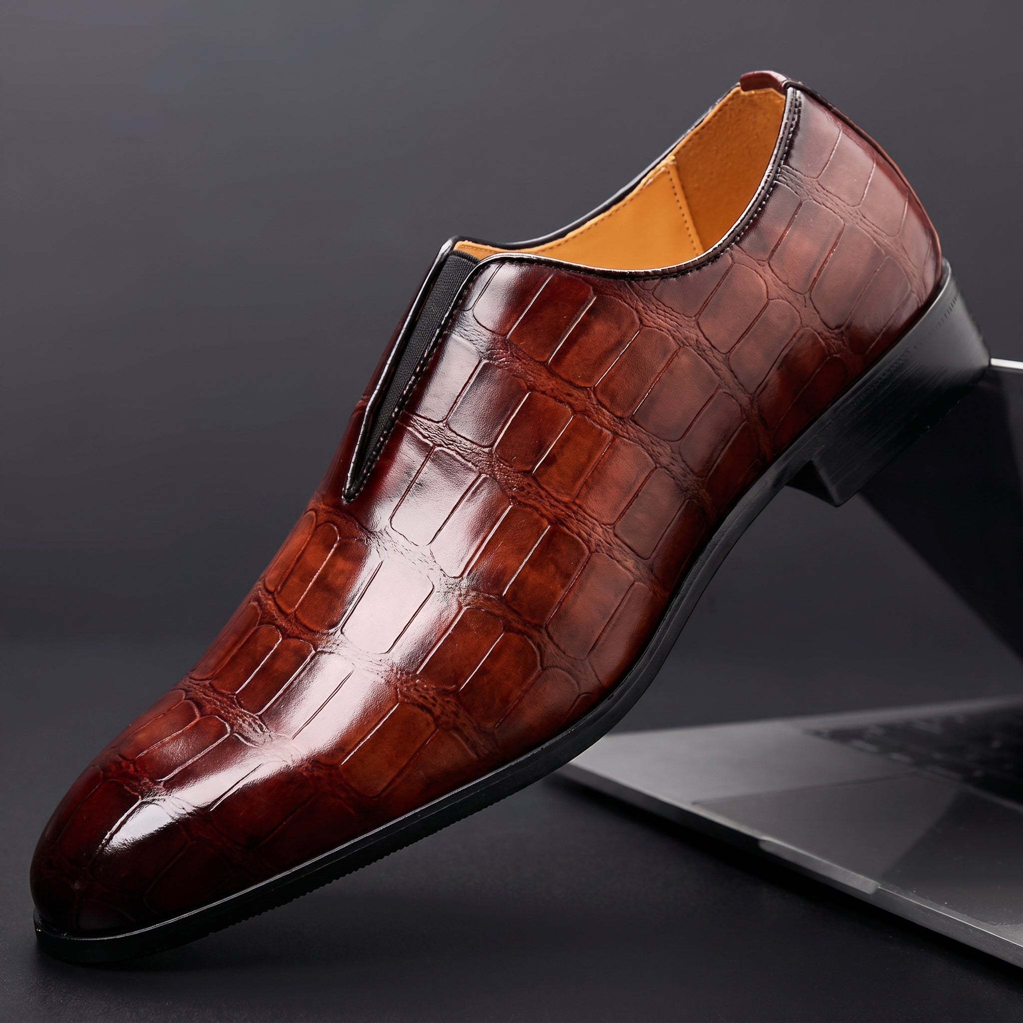 Oliver - Men's Croc Embossed Pointed Toe Wedding Shoes