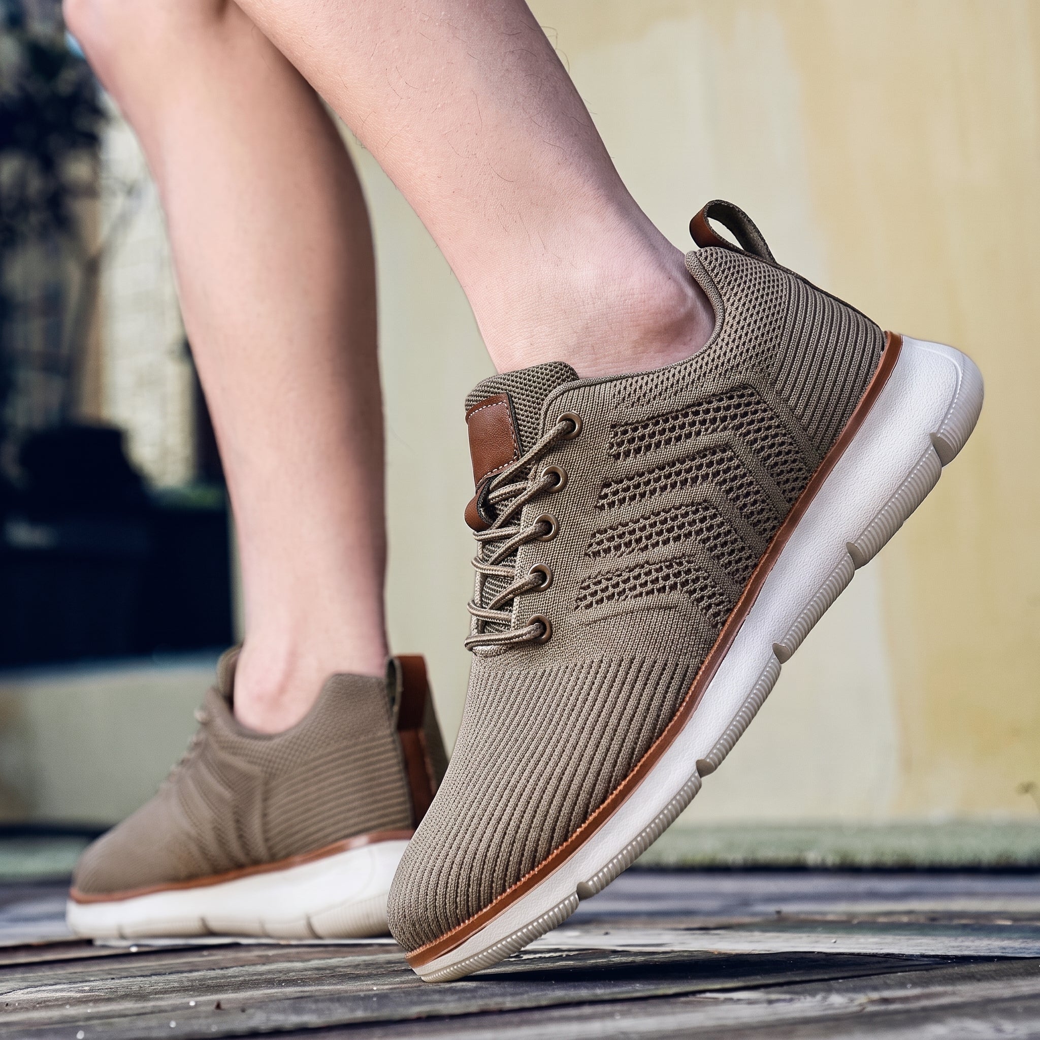 Jonas - Men's Orthopaedic Breathable Low-Top Trainers