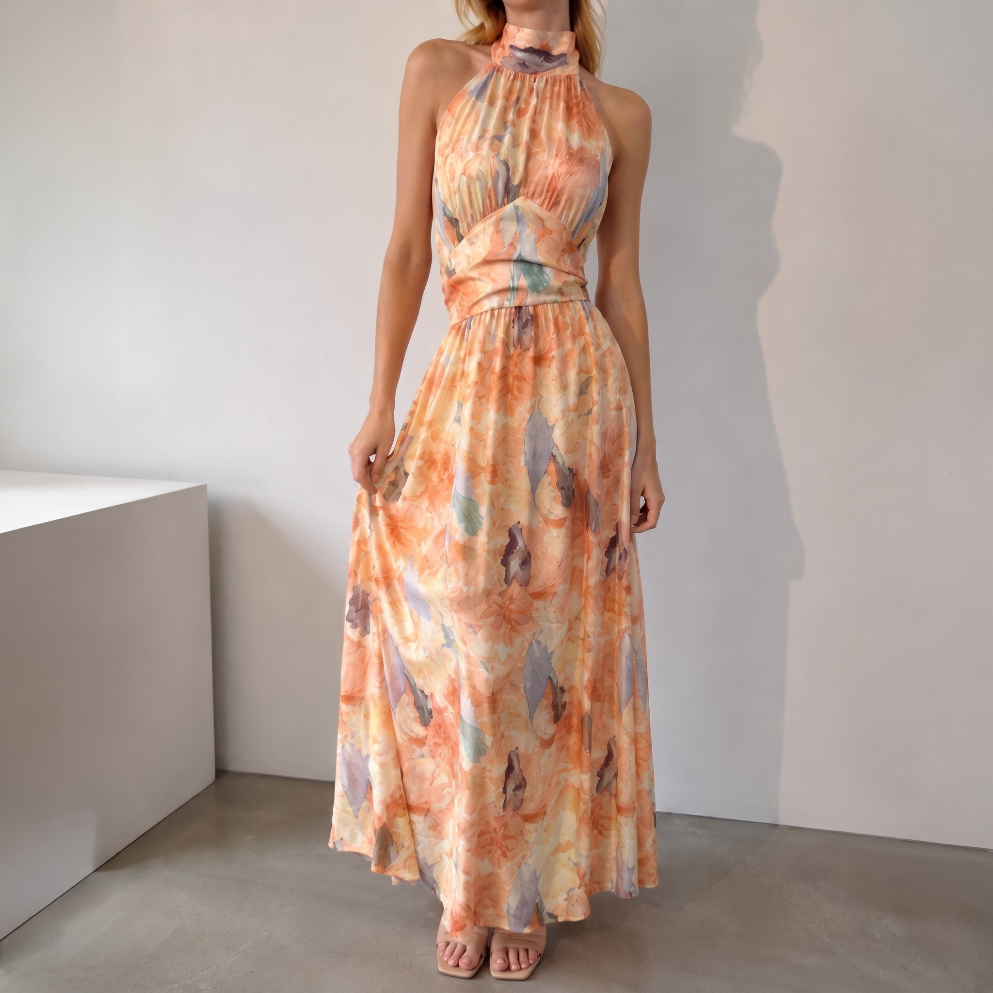Amber - Women's Summer Abstract Print Halter Neck Maxi Dress