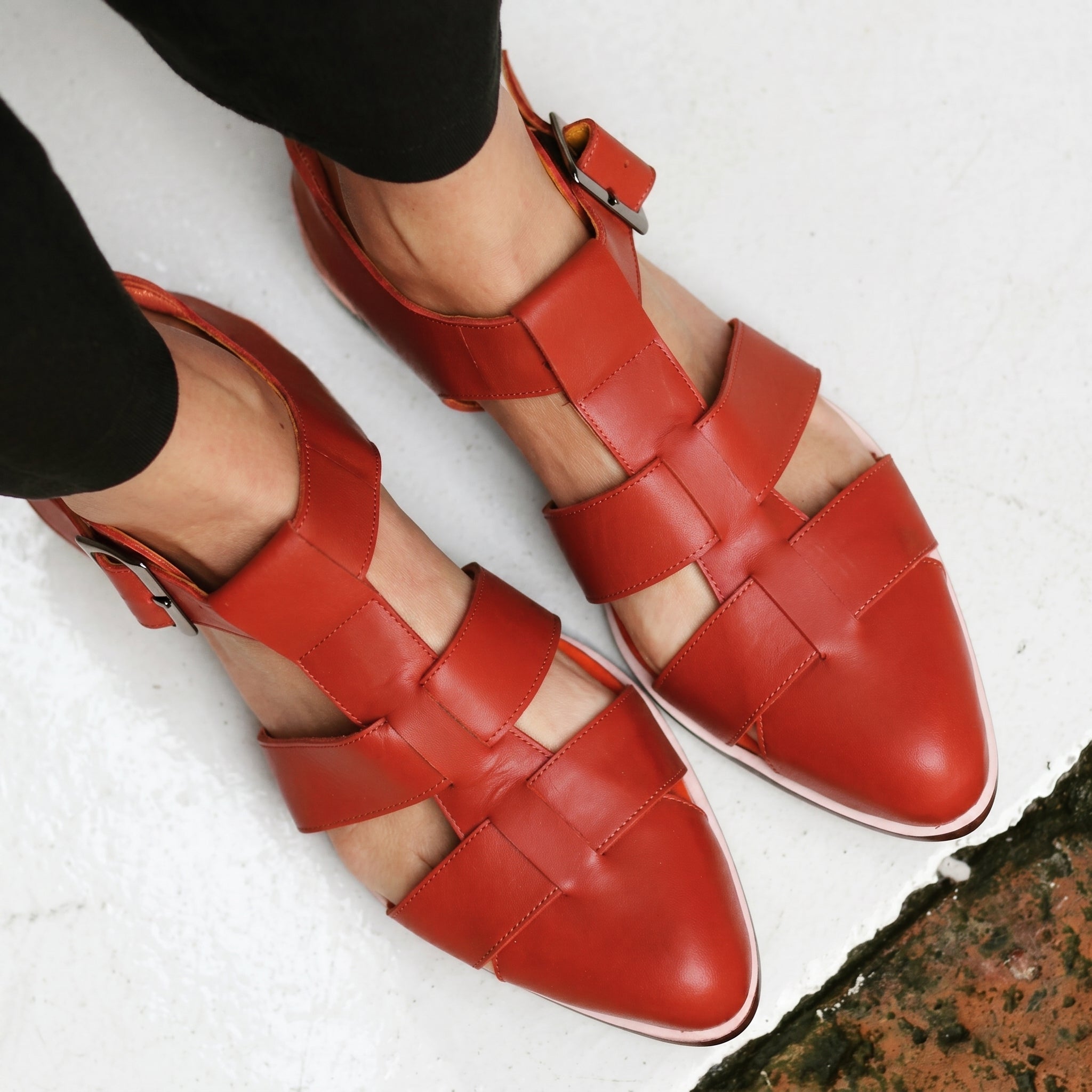 Alice - Women's Pointed Toe Multi - Strap Flat Cage Sandals - Sandal - Red - Taylor & Bennett