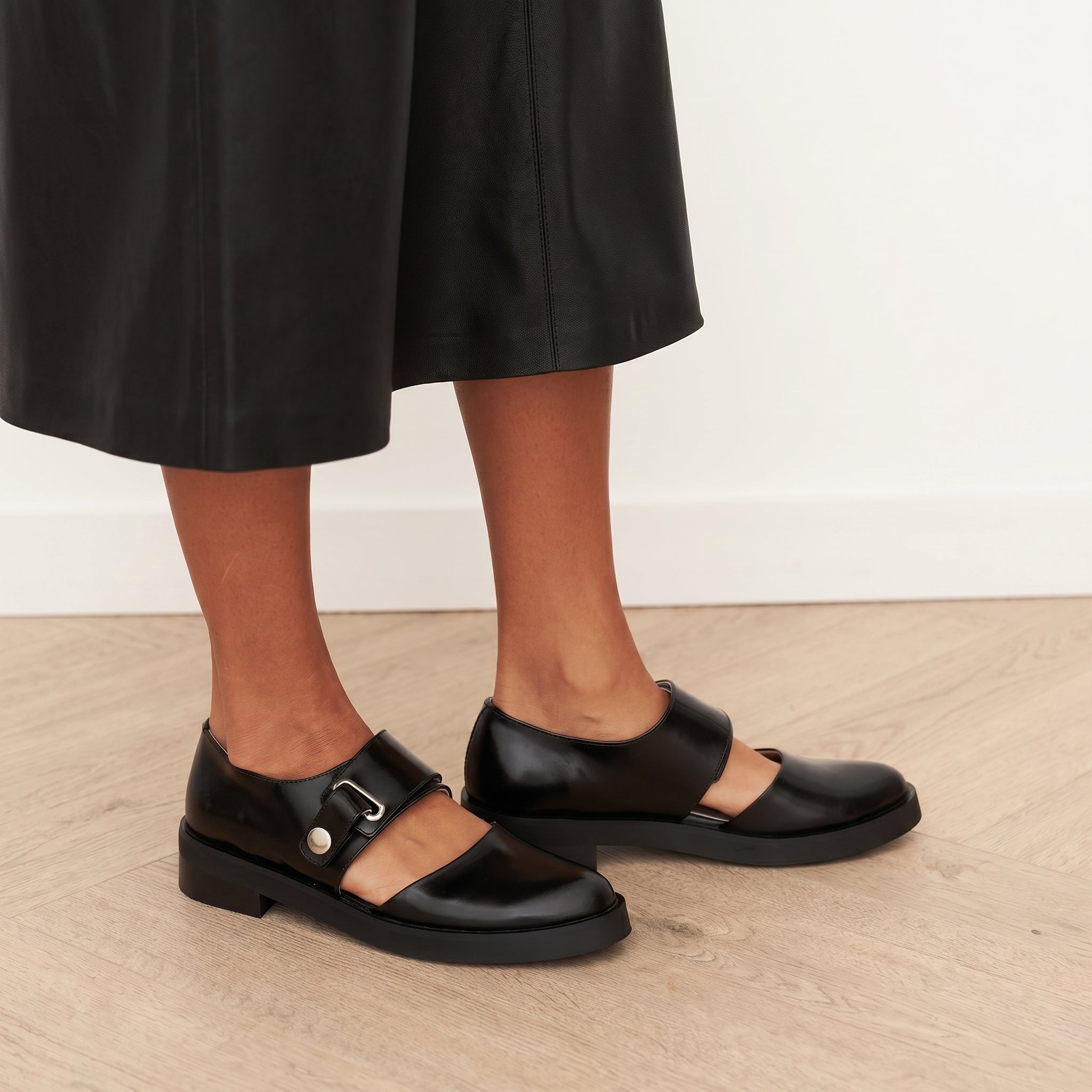 Alice - Women's Round Toe Mary Jane Shoes with Buckle Strap - Shoes - Black - Taylor & Bennett