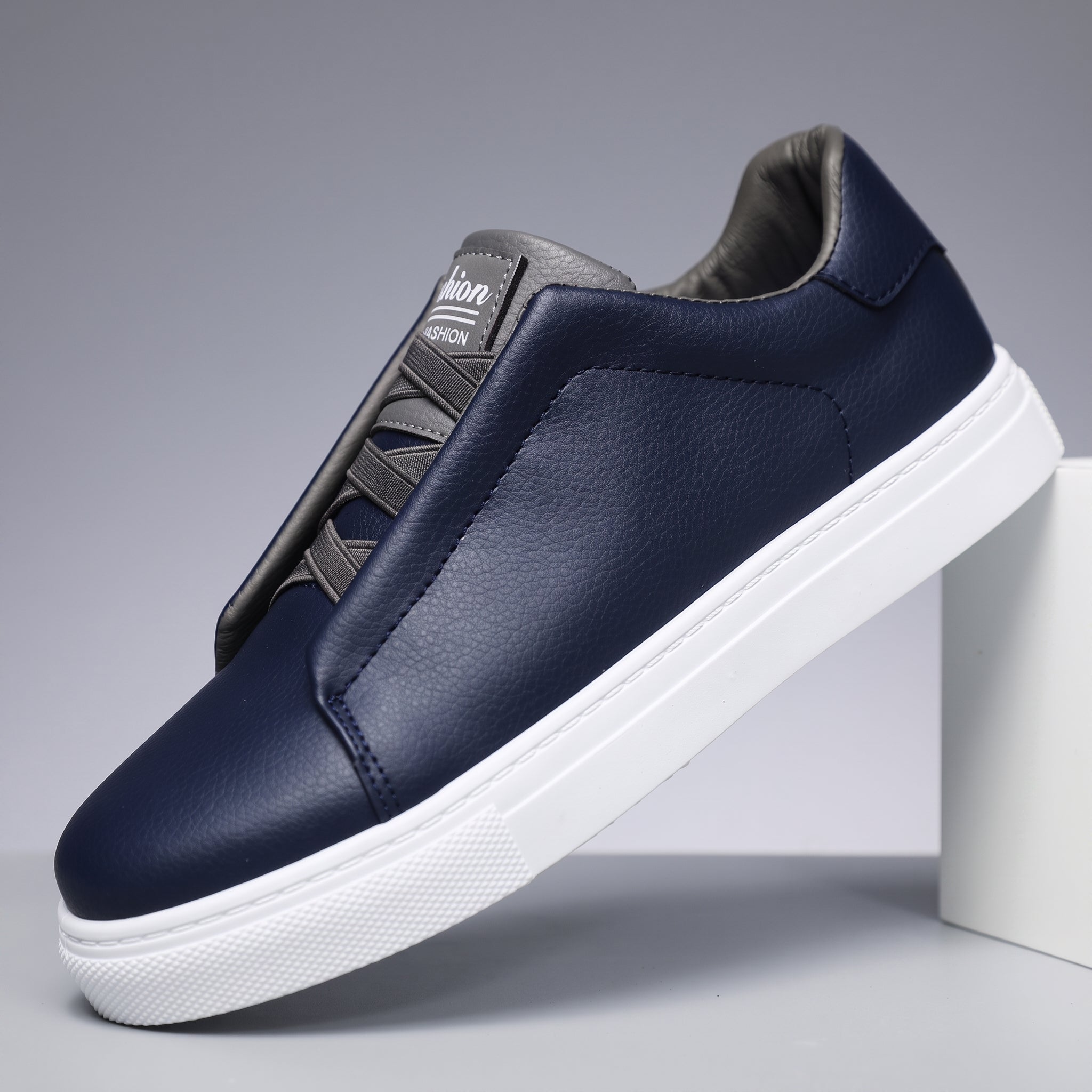 Andreas - Men's Orthopaedic Casual Low-Top Trainers - Sneakers - Navy Blue - Taylor & Bennett