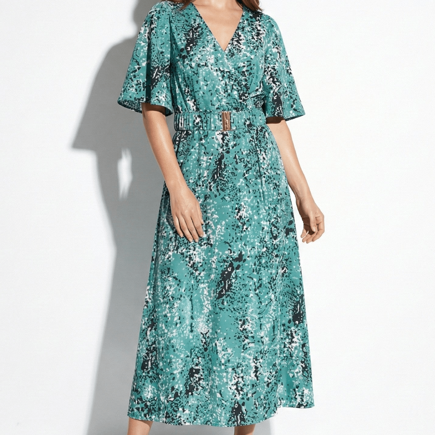 Annabelle - Women's Relaxed Long Sleeve Maxi Dress - Dress - Green - Taylor & Bennett