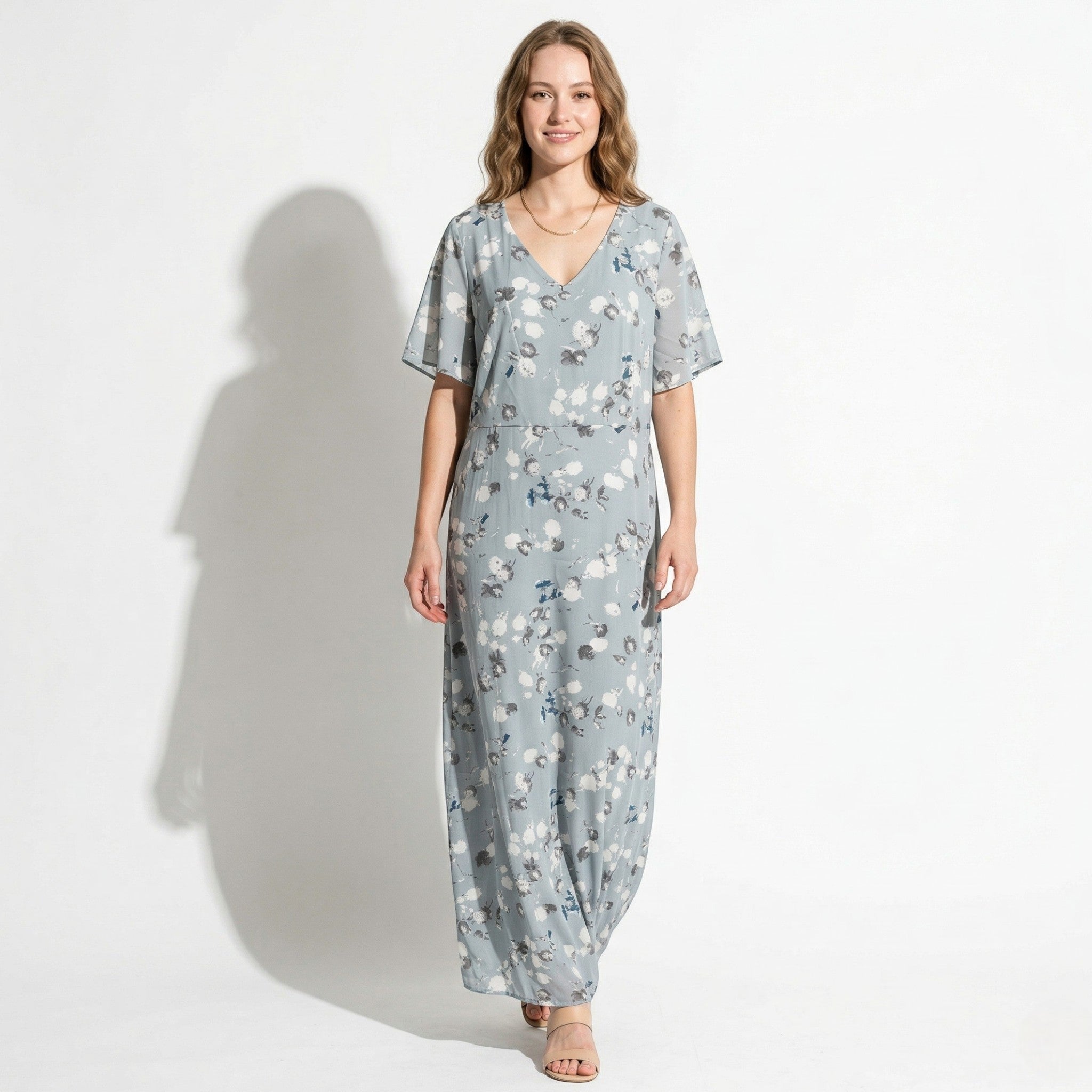 Ava – Women's Floral Print Maxi Dress - Maxi Dress - Blue - Taylor & Bennett