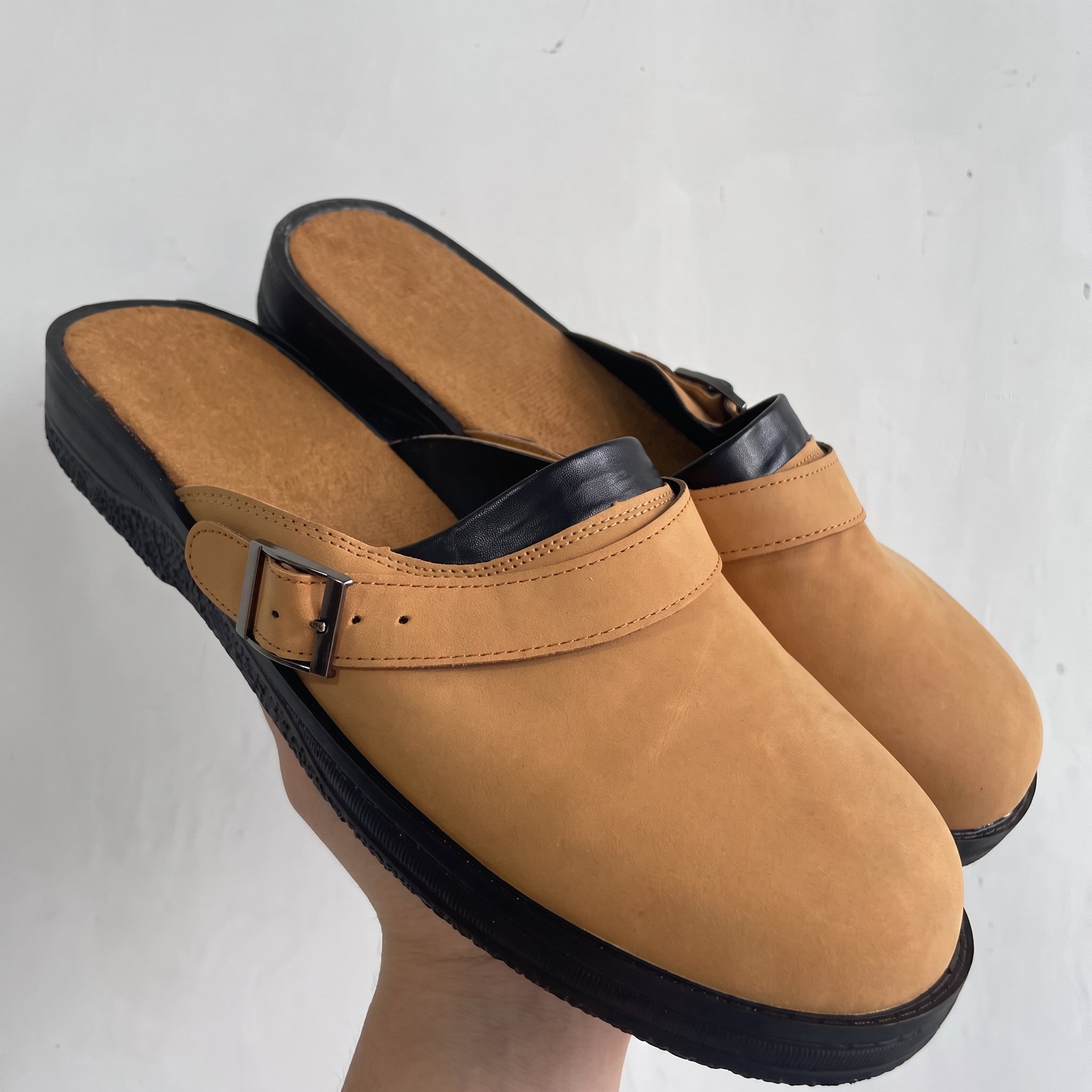 Benjamin - Men's Orthopaedic Buckle Heel Strap Clogs - Sandal - Brown - Taylor & Bennett
