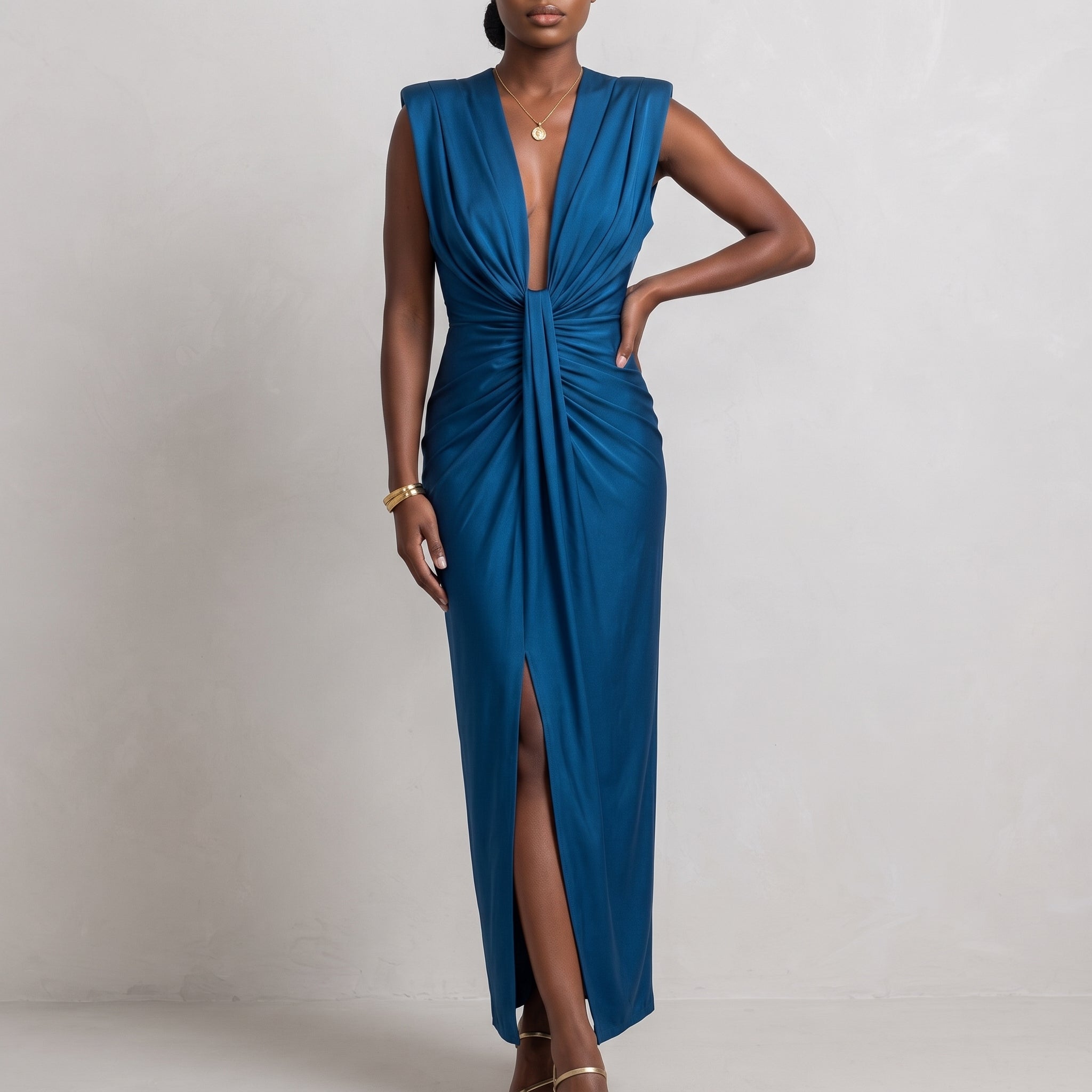 clara satin maxi dress Vestido Maxi de Satn Clara - Verde Oscuro