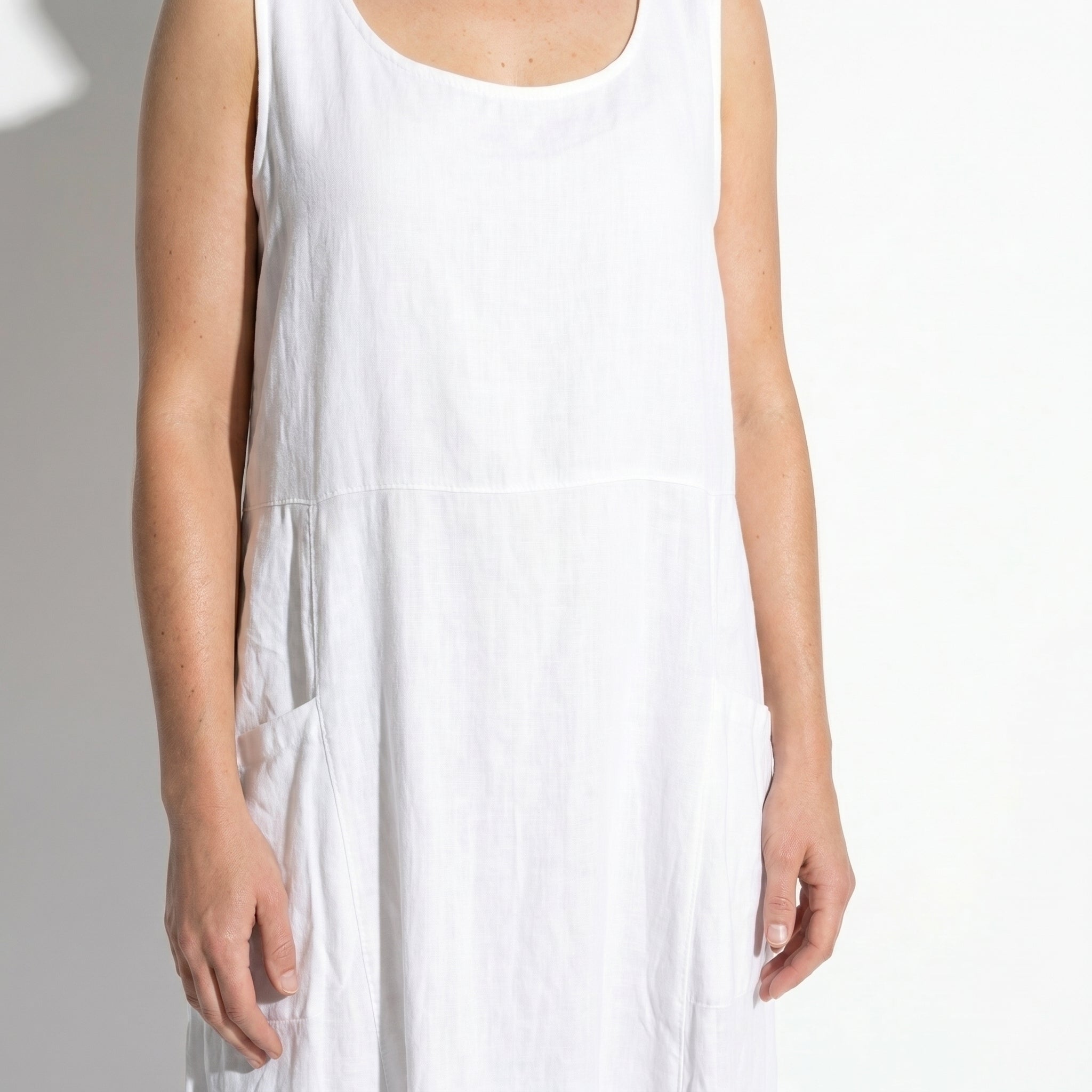 Clara - Women's Sleeveless Relaxed Fit Summer Maxi Dress - Dress - White - Taylor & Bennett