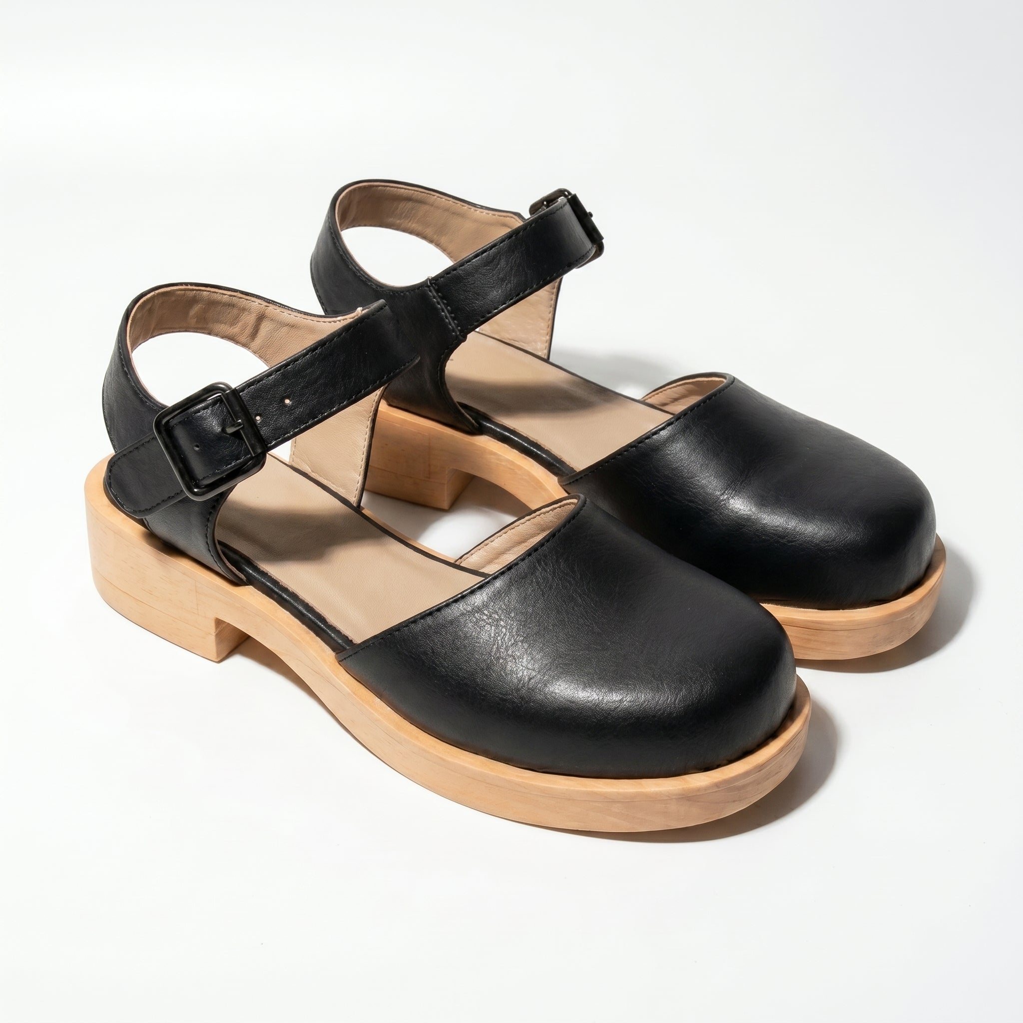 Daisy - Women's Mary Jane Clogs with Block Heel and Buckle Strap - Sandals - Black - Taylor & Bennett