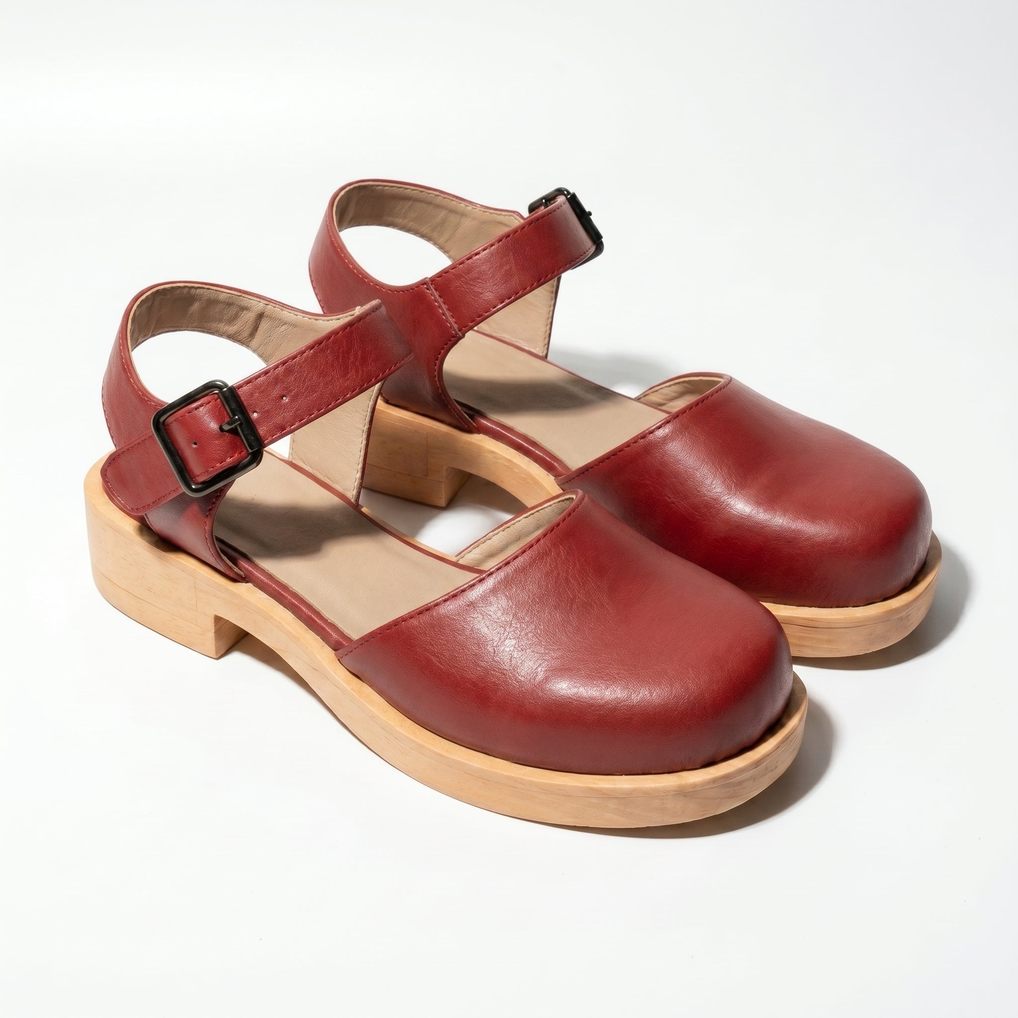 Daisy - Women's Mary Jane Clogs with Block Heel and Buckle Strap - Sandals - Red - Taylor & Bennett