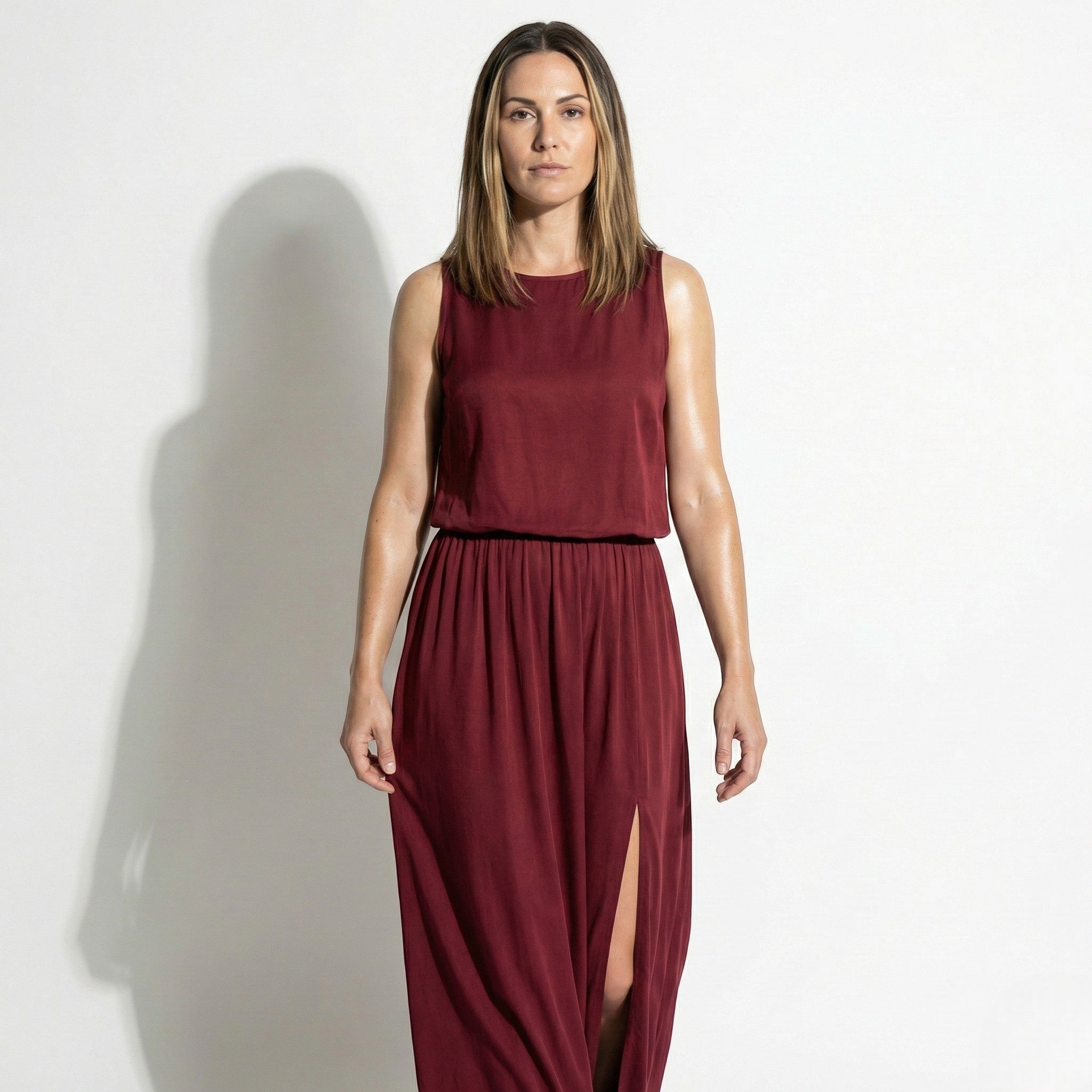 Eleanor - Women's Sleeveless Maxi Dress with Flattered Waistline - Women Dress - Red - Taylor & Bennett