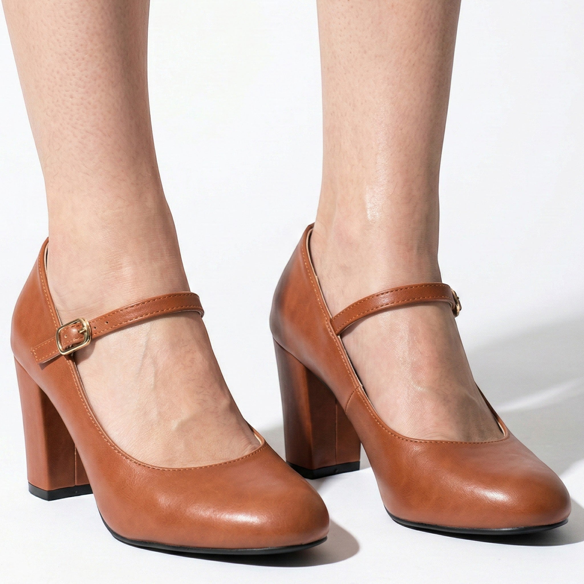 Emma - Women's Block Heel Strap Sandals - Sandal - Brown - Taylor & Bennett