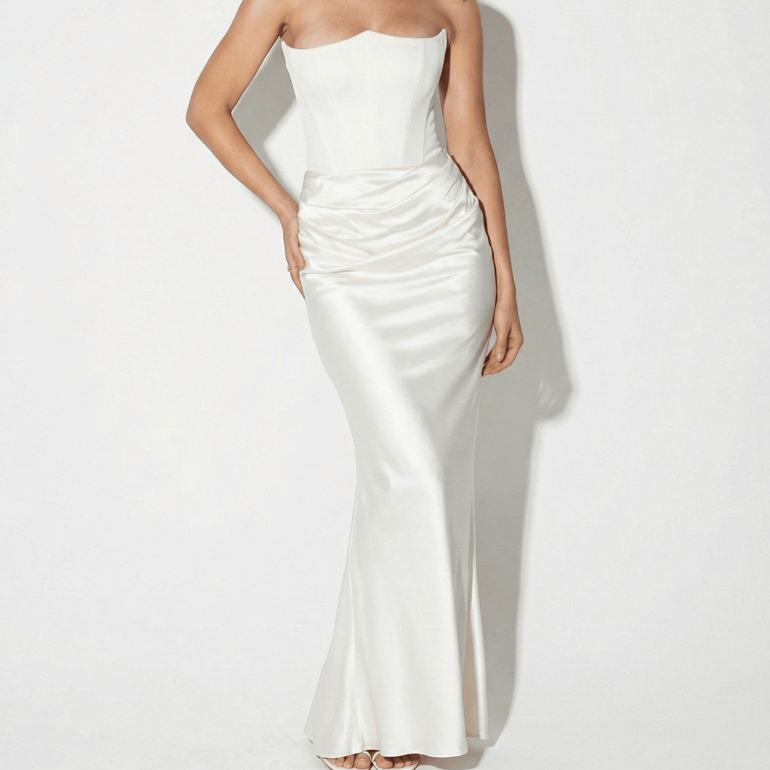 Isla - Women's Strapless Ruched Maxi Dress - Maxi - Kleid - White - Taylor & Bennett