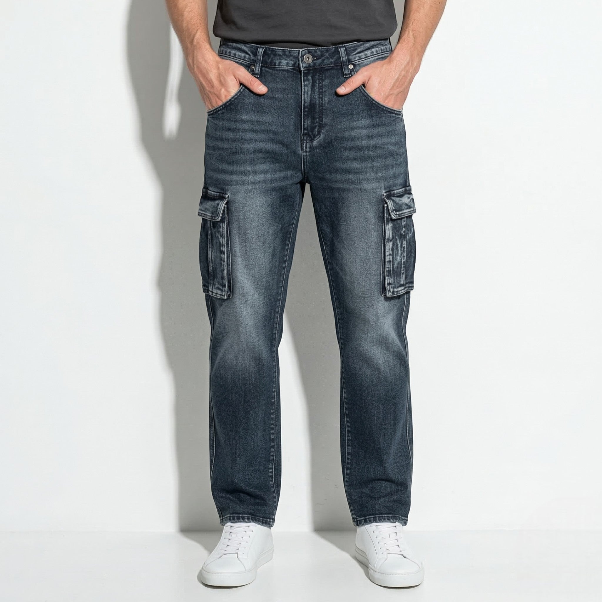 Jack - Men's Cargo Jeans with Reinforced Seams and Utility Pockets - Cargo Pants - Blue - Taylor & Bennett