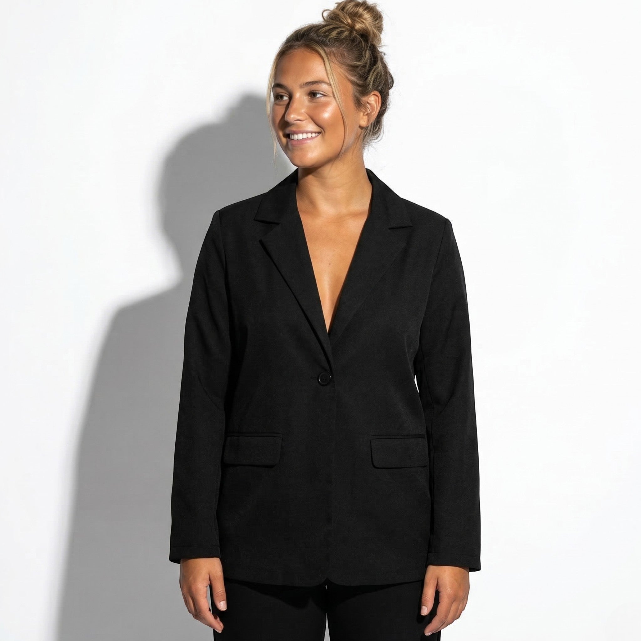 Mia - Women's Tailored Blazer with Single Button Closure - Blazer - Black - Taylor & Bennett