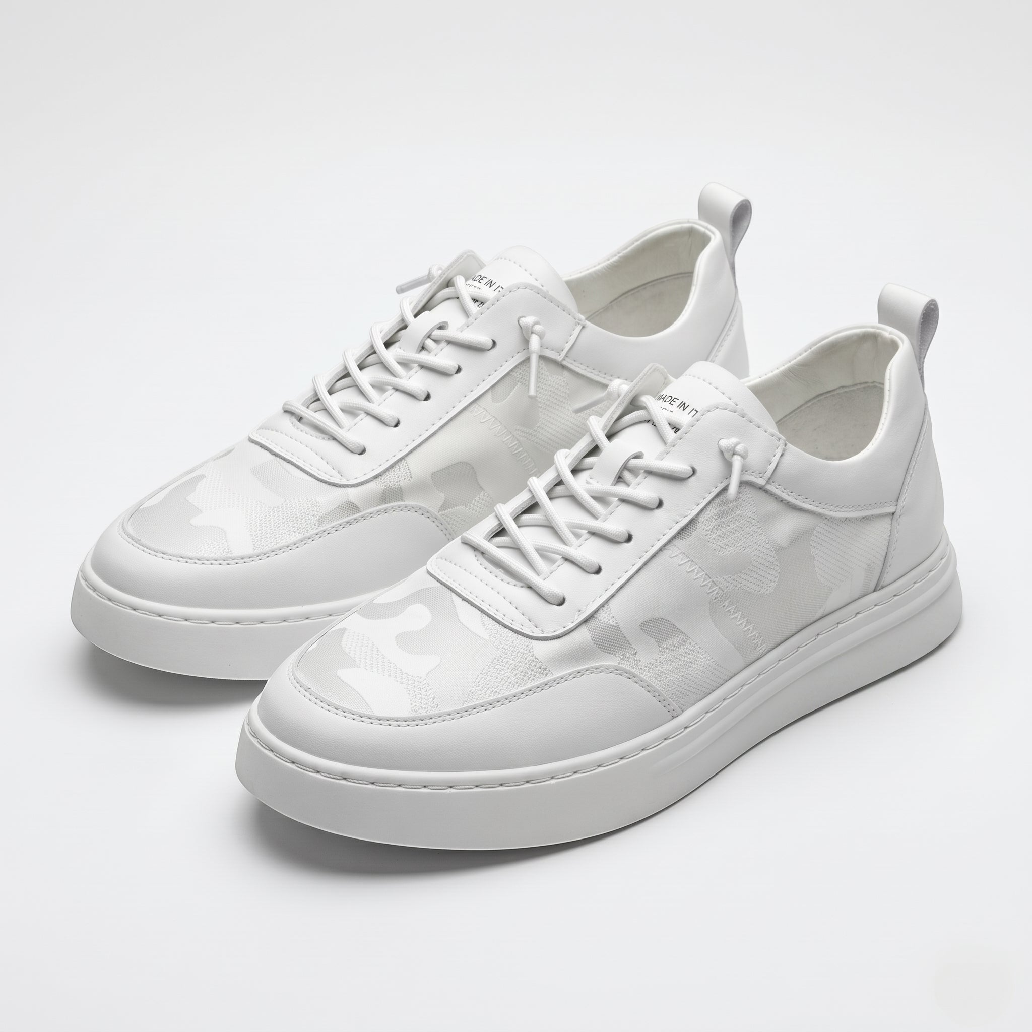 Noah - Men's Breathable Low - Top Trainers - Trainers - White - Taylor & Bennett