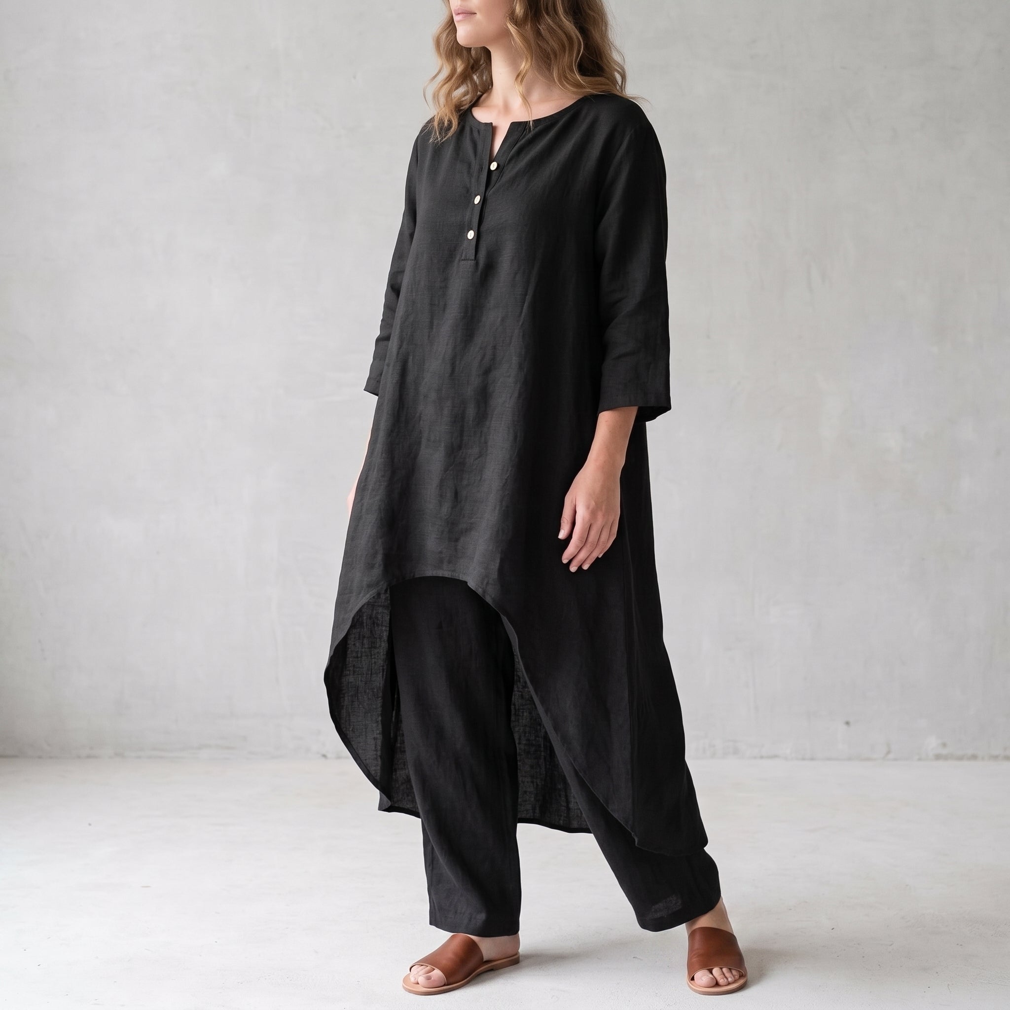 Phoebe - Women's Relaxed High-Low Tunic Wide-Leg Trouser Set - Sets - Black - Taylor & Bennett