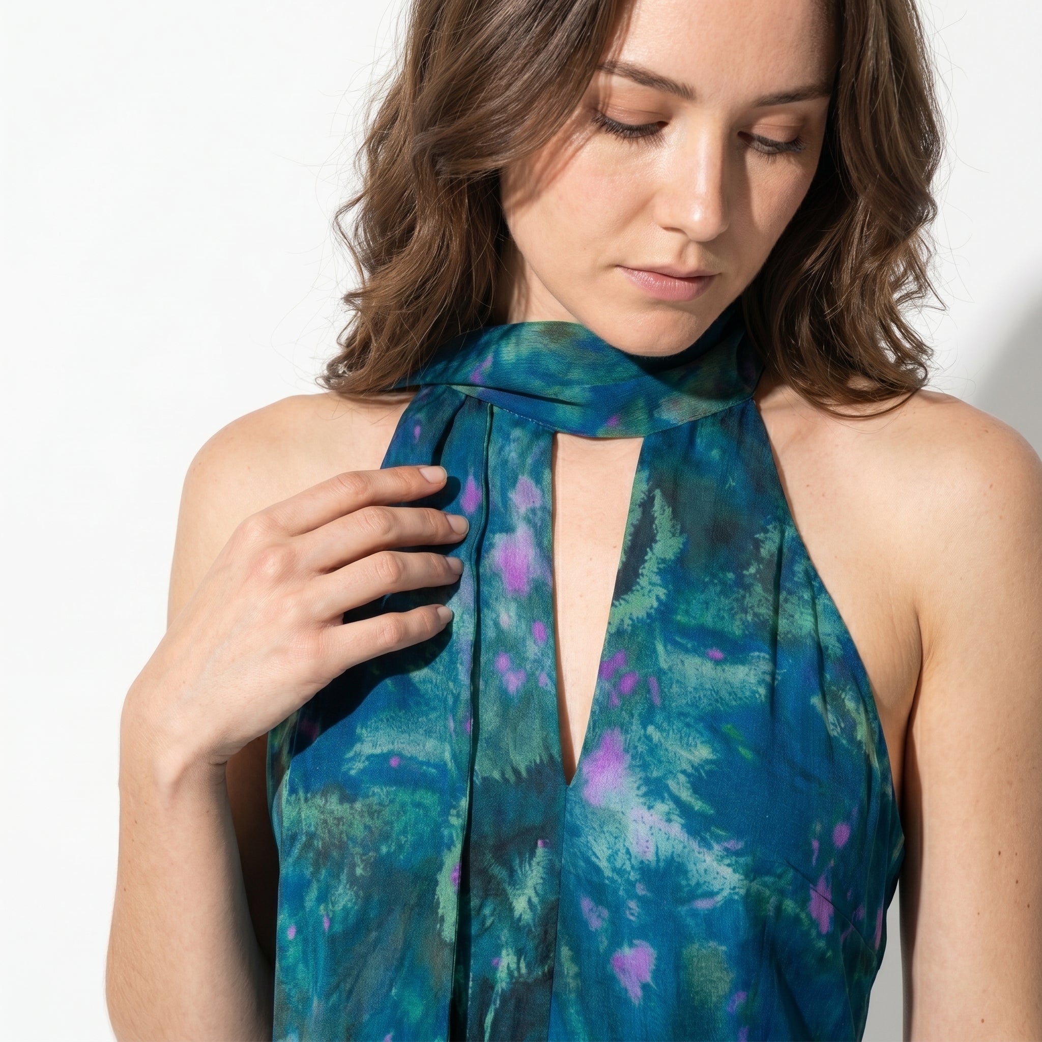 Sofia - Women's Evening Printed Halter Neck Maxi Dress - Maxi Dress - Dark Green - Taylor & Bennett